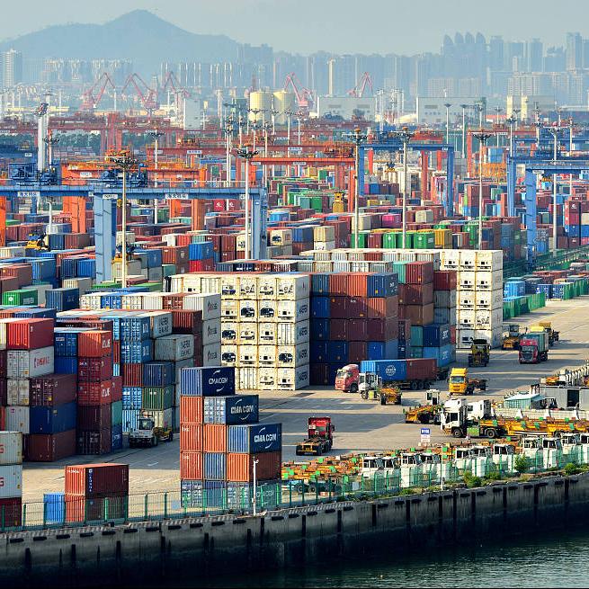 China adjusts import, export tariffs