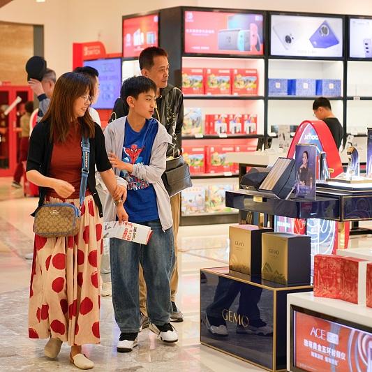 Spring Festival holiday spurs duty-free consumption in Hainan