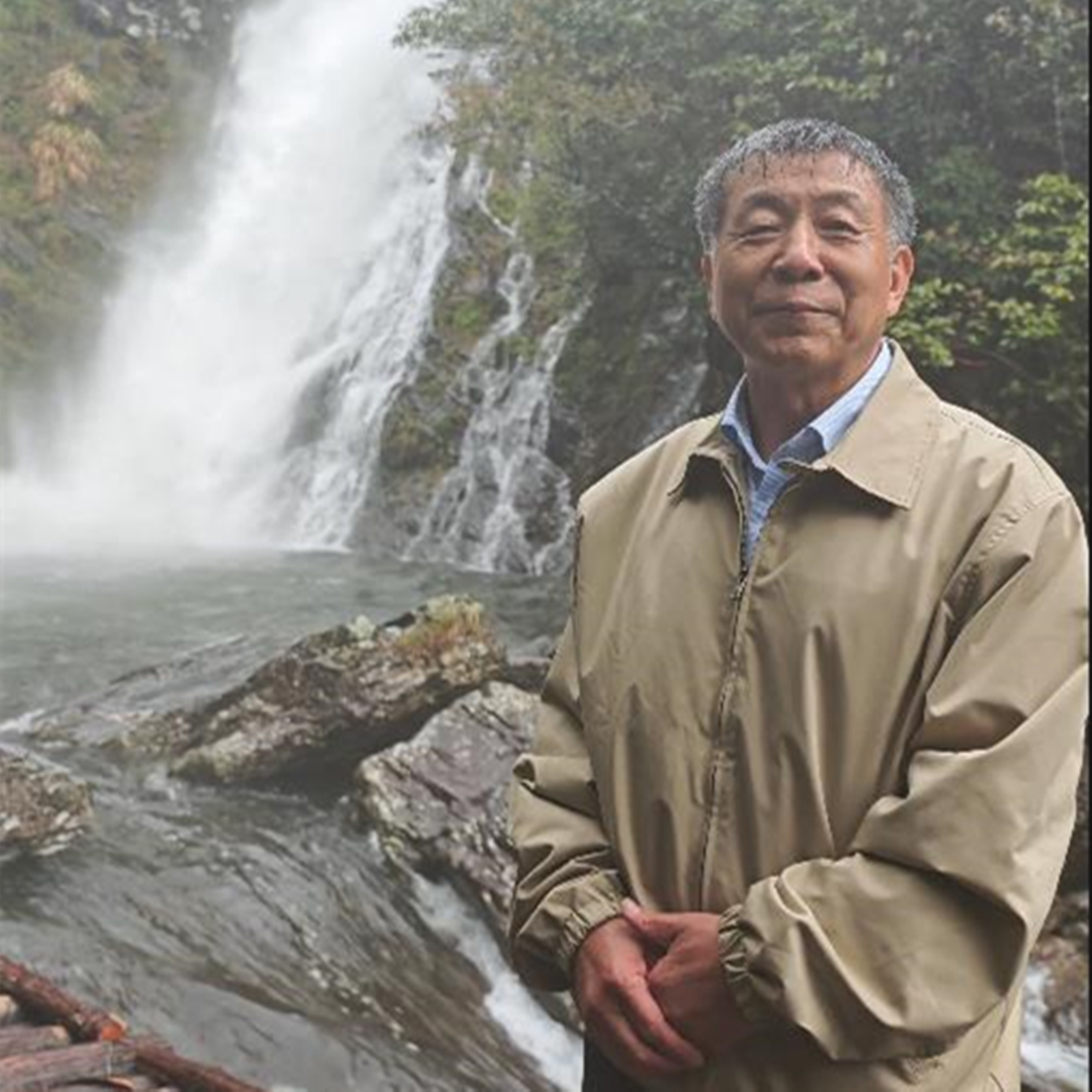 Fang Guoqiang: Promoting conservation of the Xin’an River through green farming episode artwork