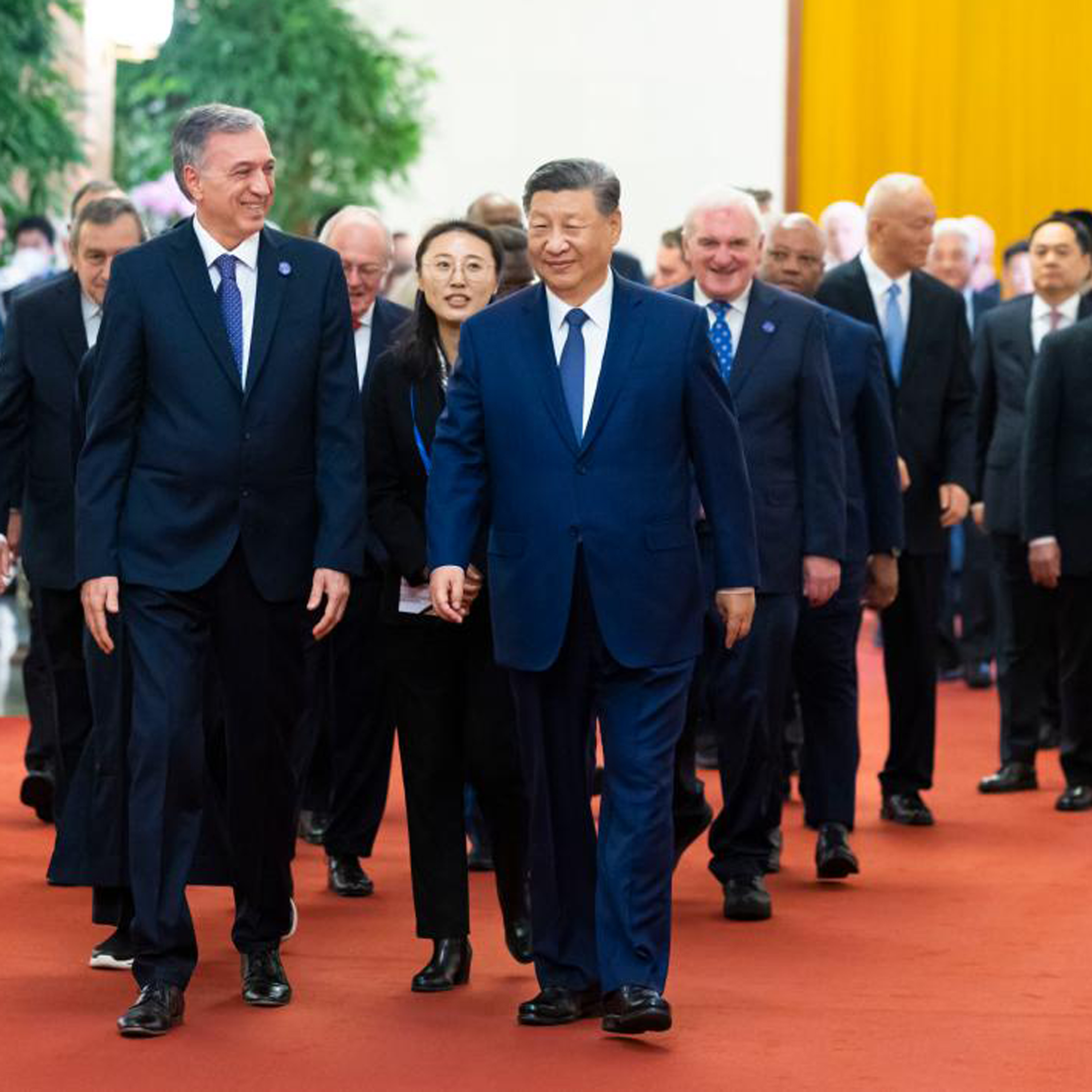 President Xi hails people-to-people friendship as driving force in promoting peace