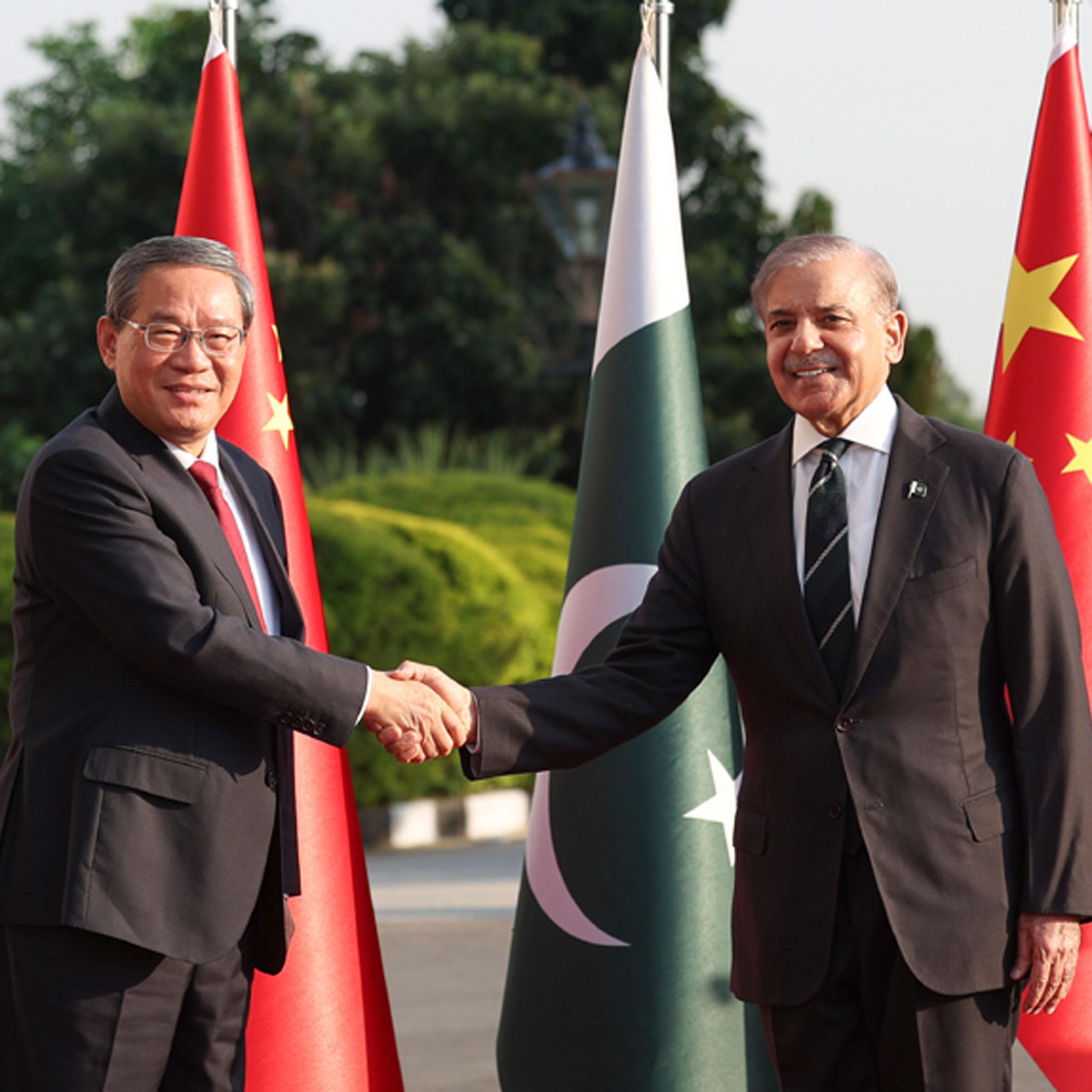 China ready to join Pakistan for closer community with shared future: Premier Li