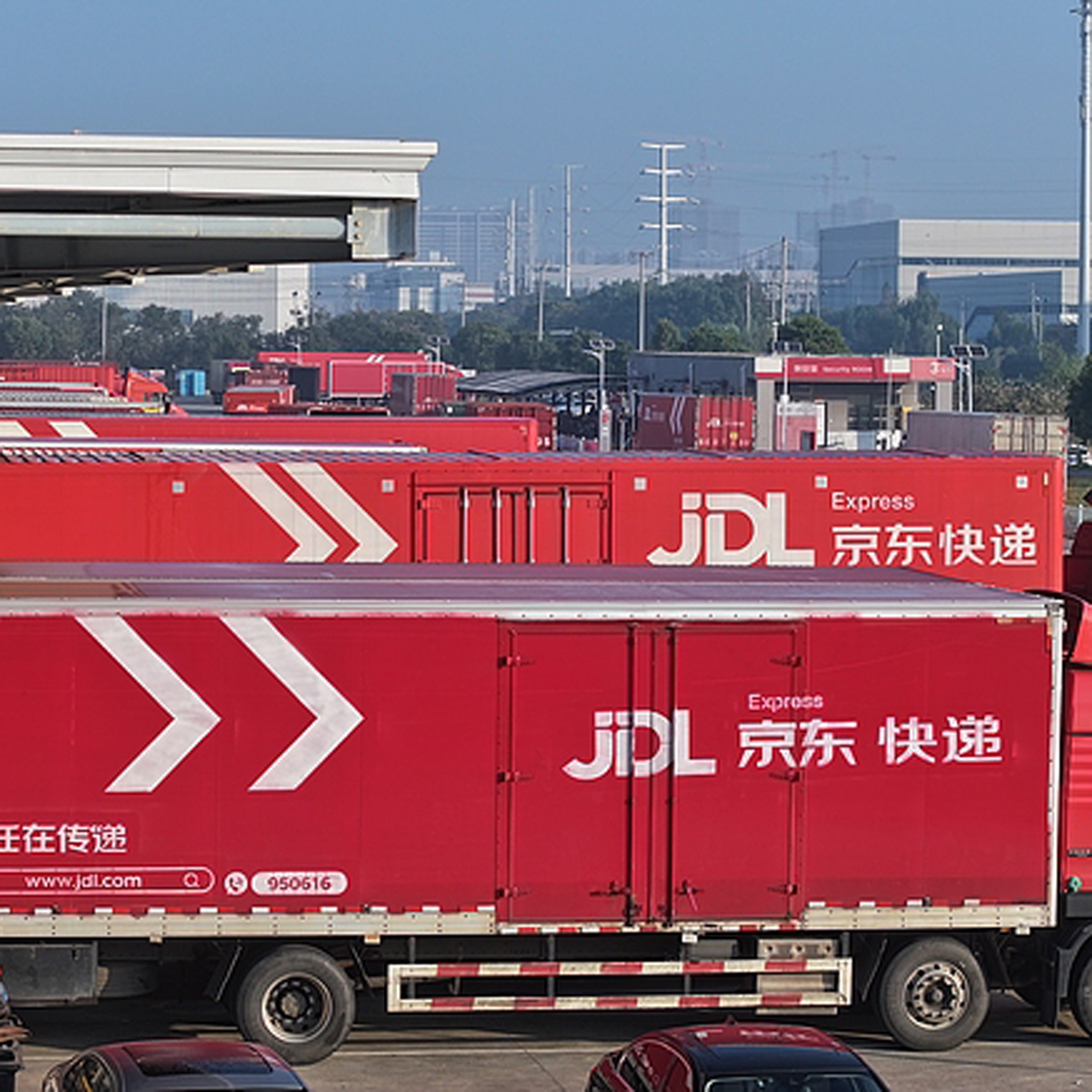 China's e-commerce logistics index rises in October
