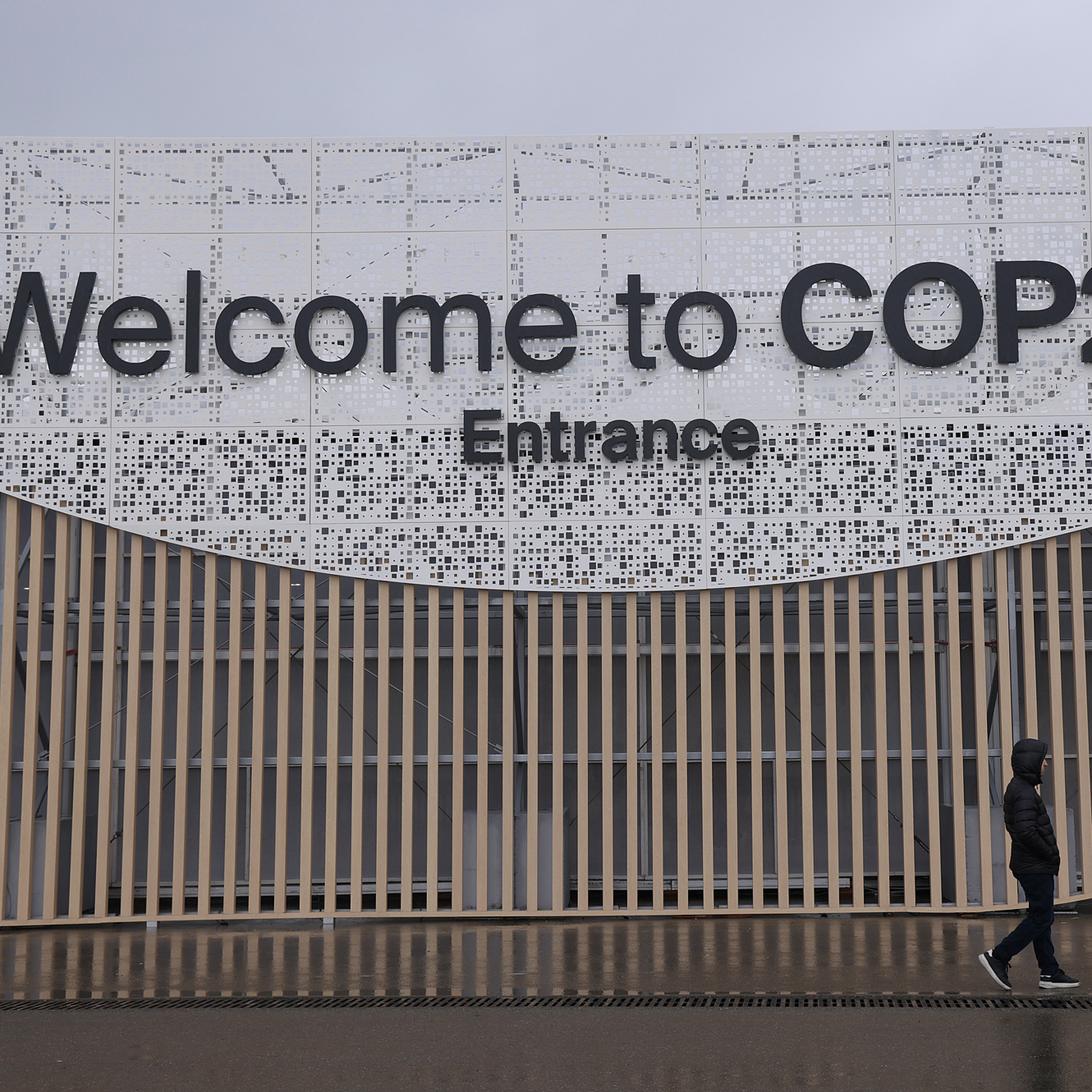 China, U.S. and Azerbaijan co-host discussion on greenhouse emissions