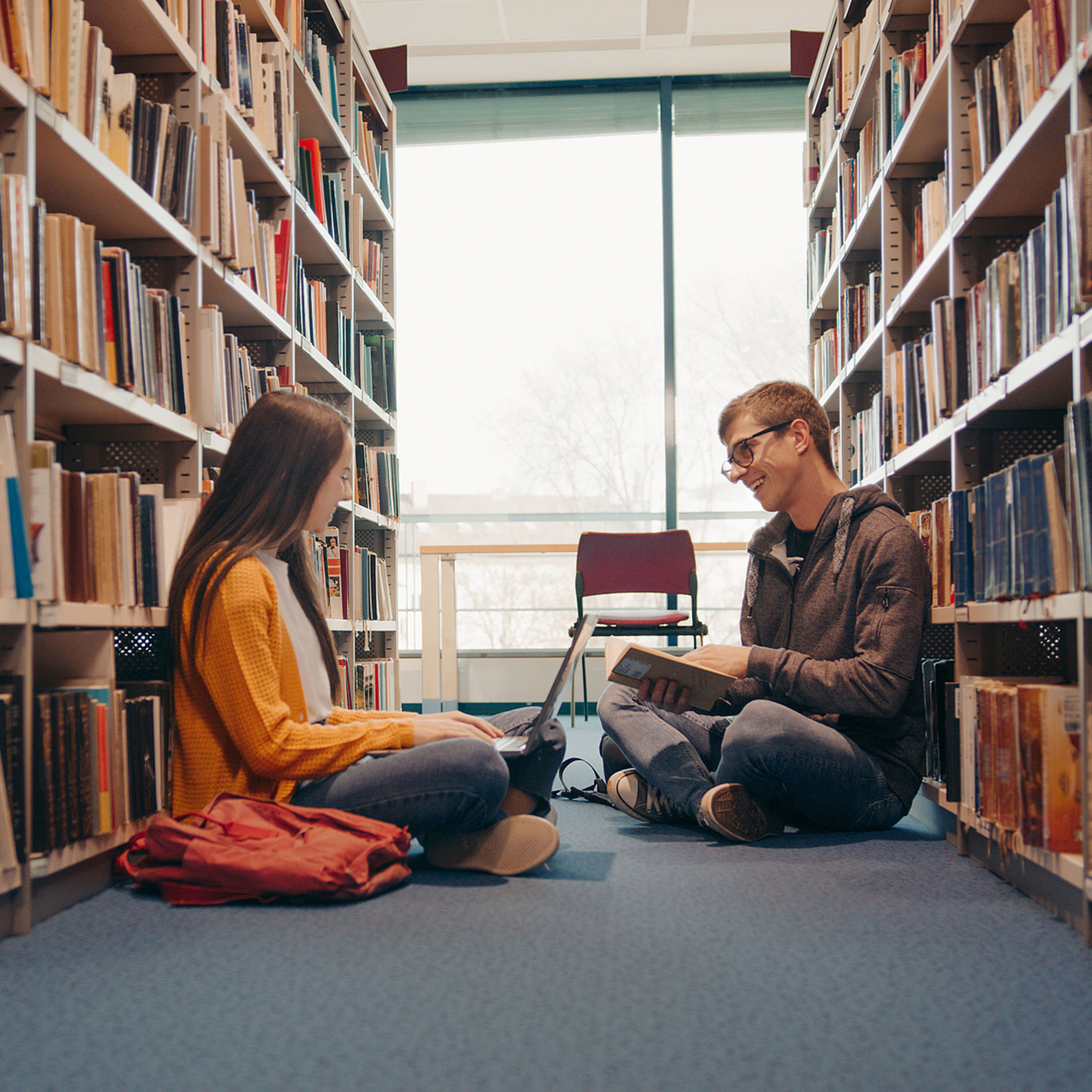 Does the world still need libraries?