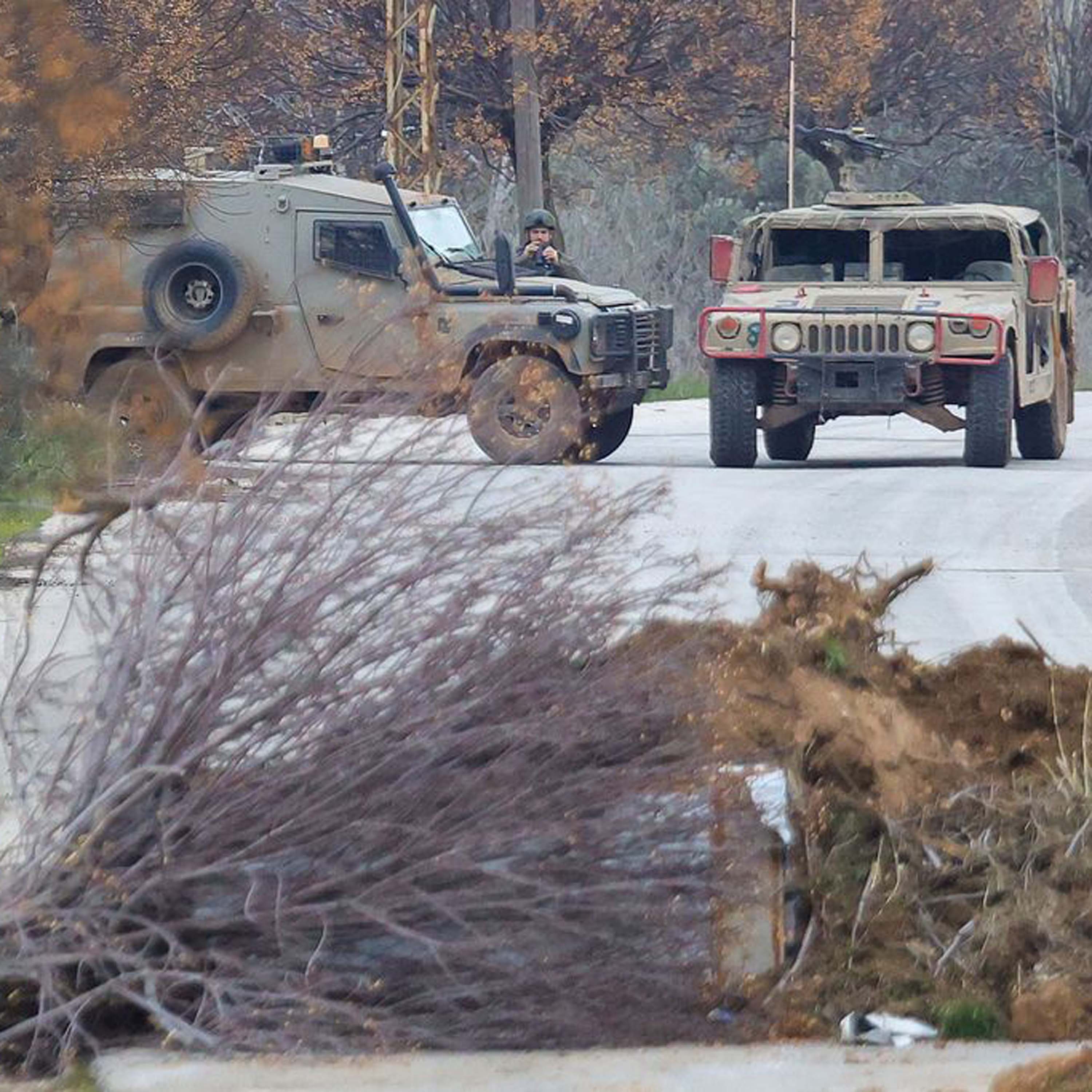 Israeli military prepares for withdrawal deadline in southern Lebanon