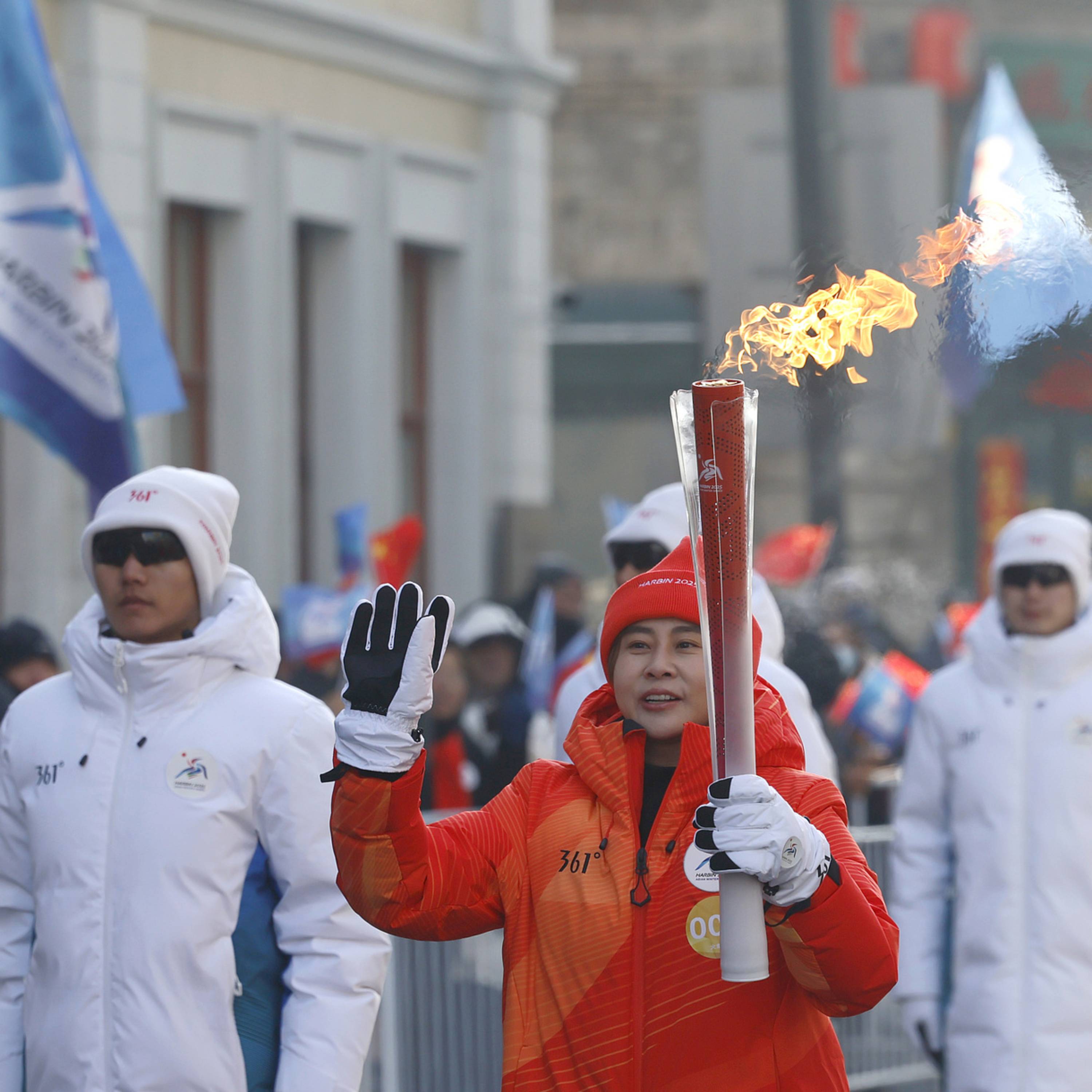 Torch relay for Asian Winter Games follows historical, cultural route in Harbin