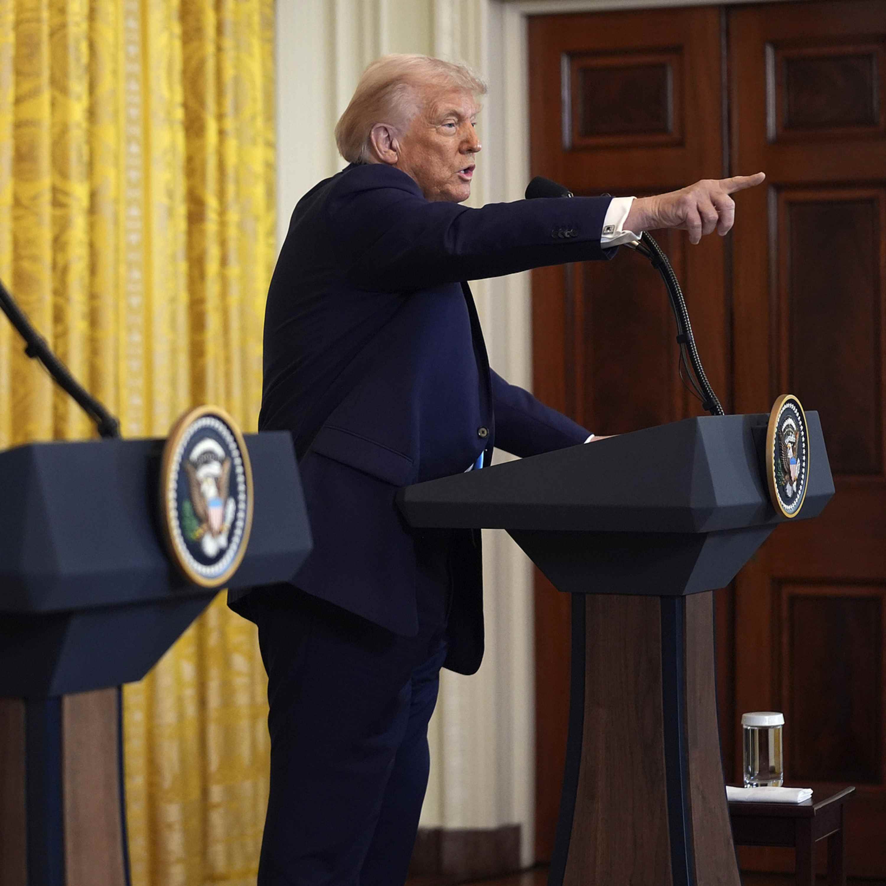 Trump says U.S. wants to take over Gaza Strip