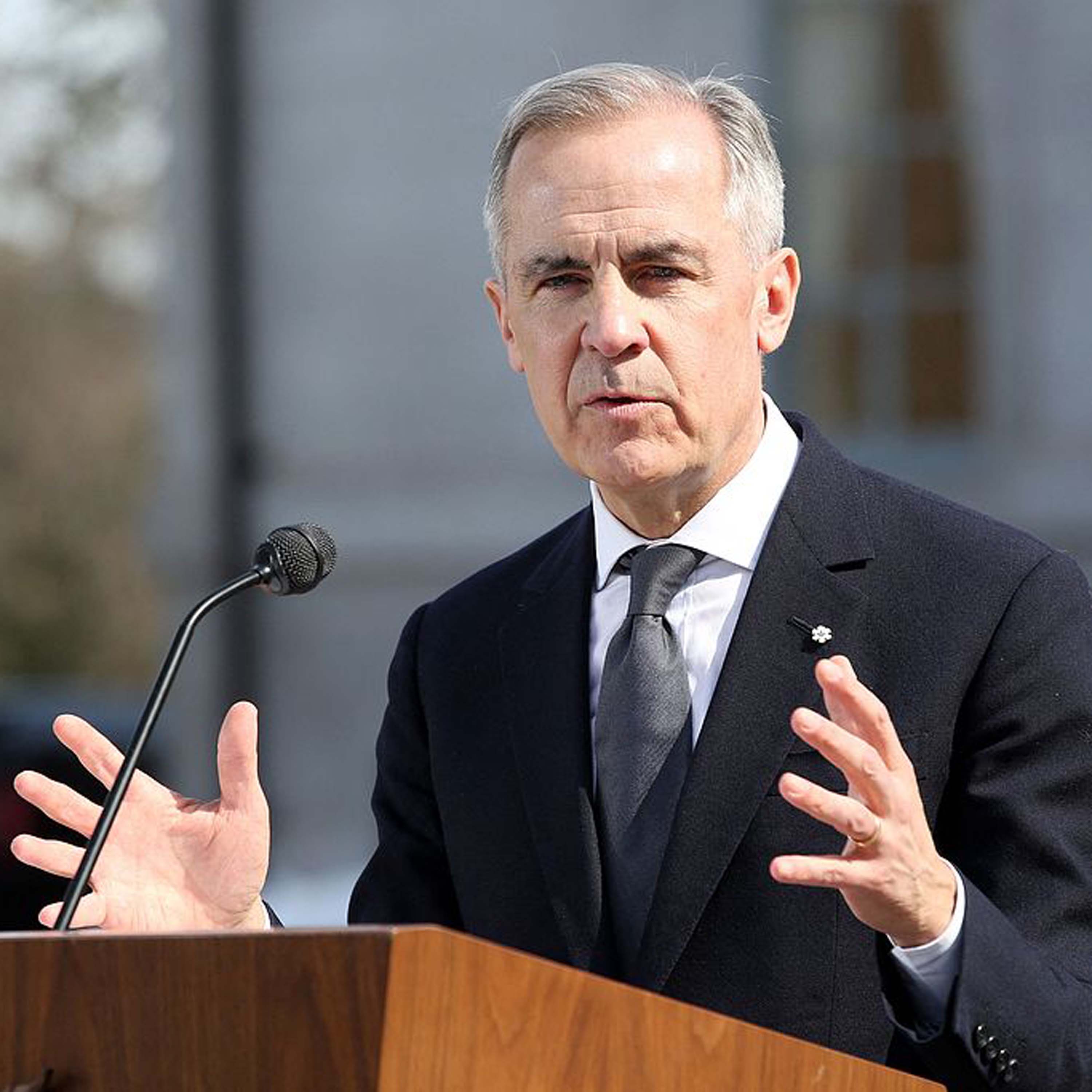 Mark Carney vows to protect Canadian workers