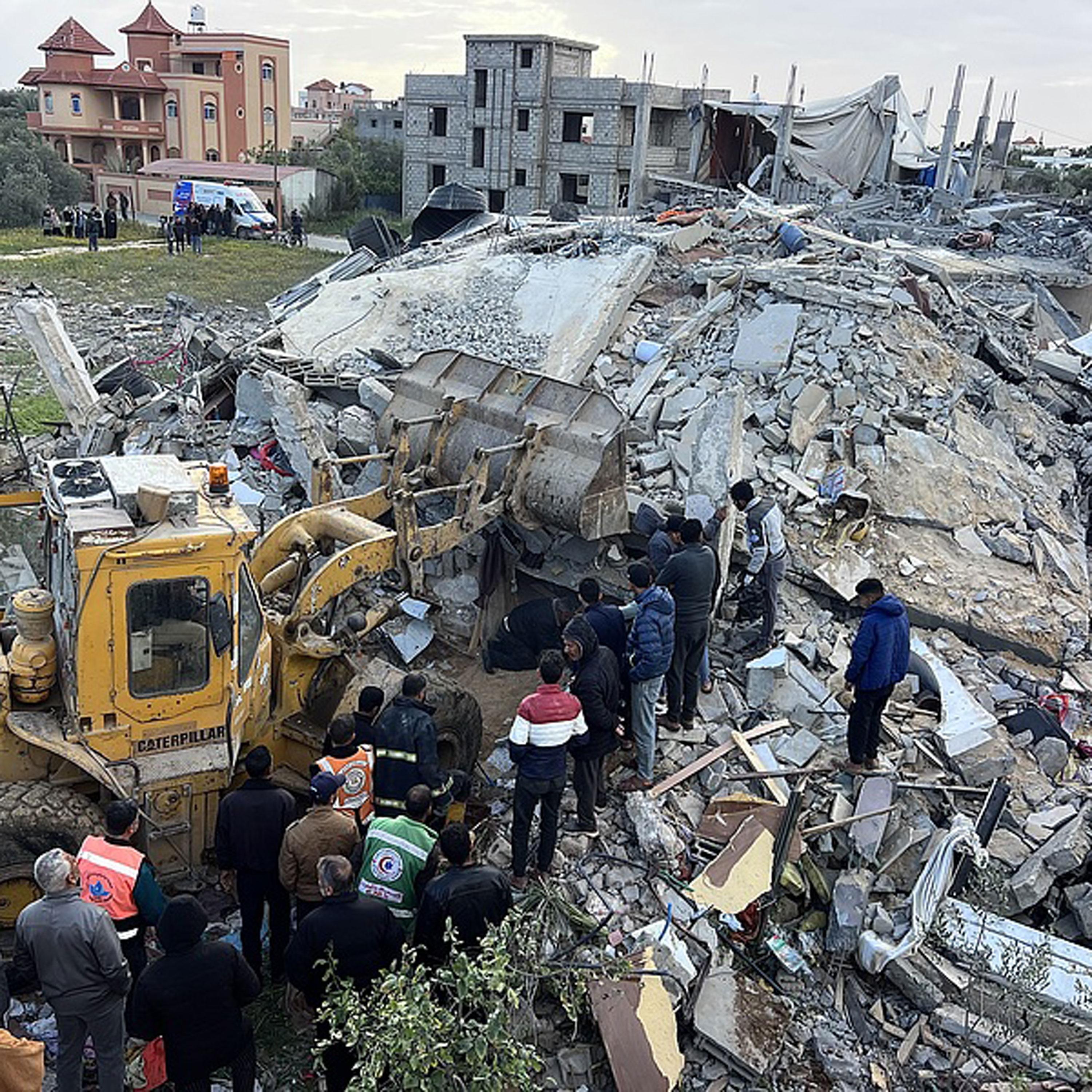 Israeli army starts "ground activity" in northern Gaza