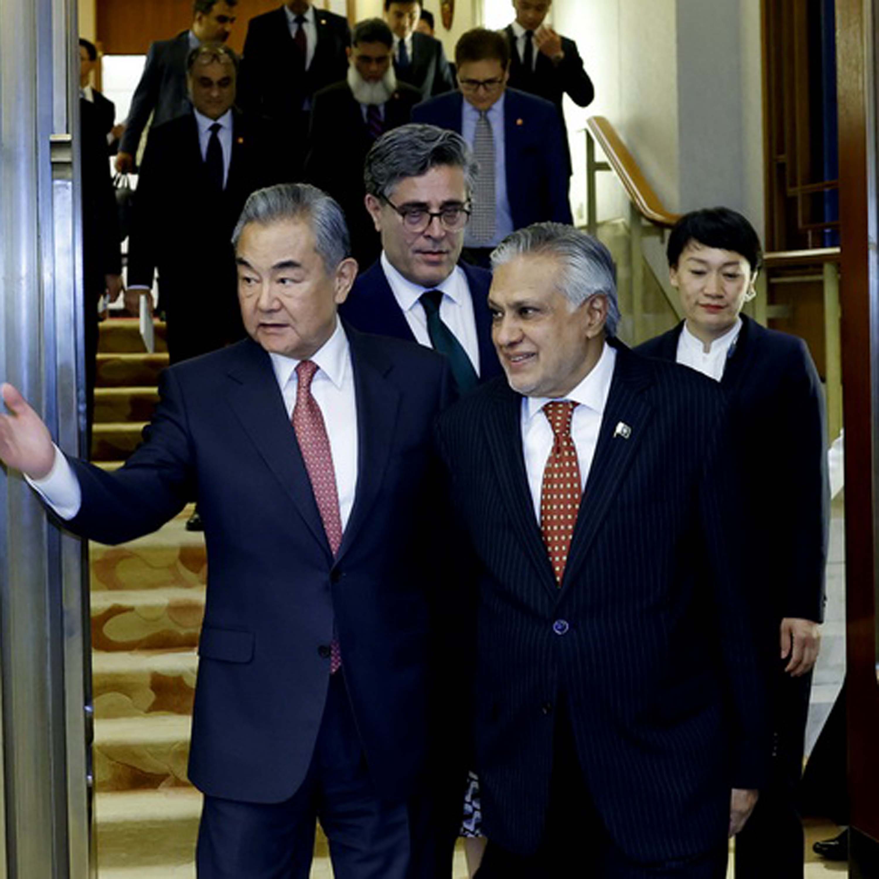 China supports Pakistan, India to handle differences through dialogue: Wang Yi