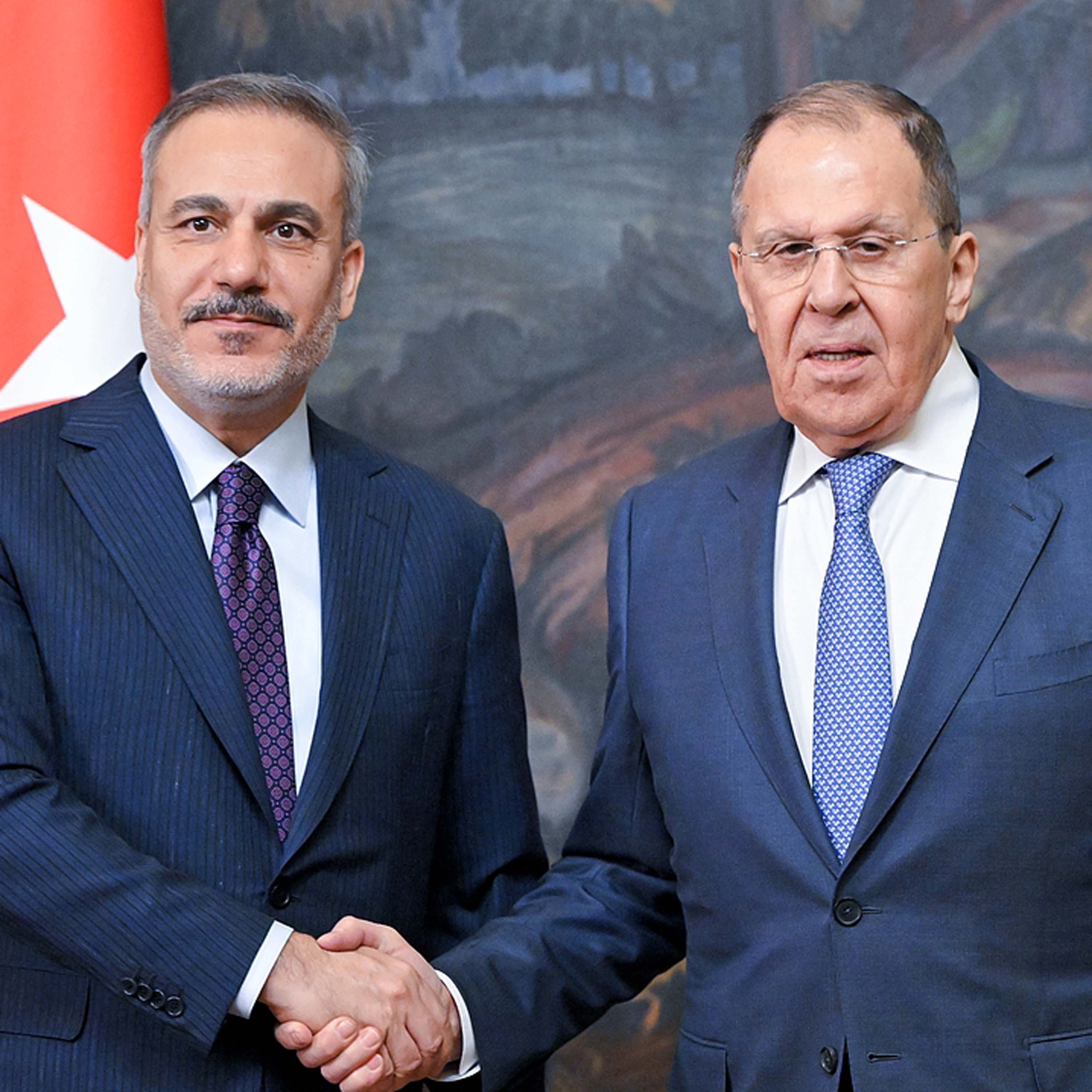 Moscow hosts Turkish foreign minister for talks