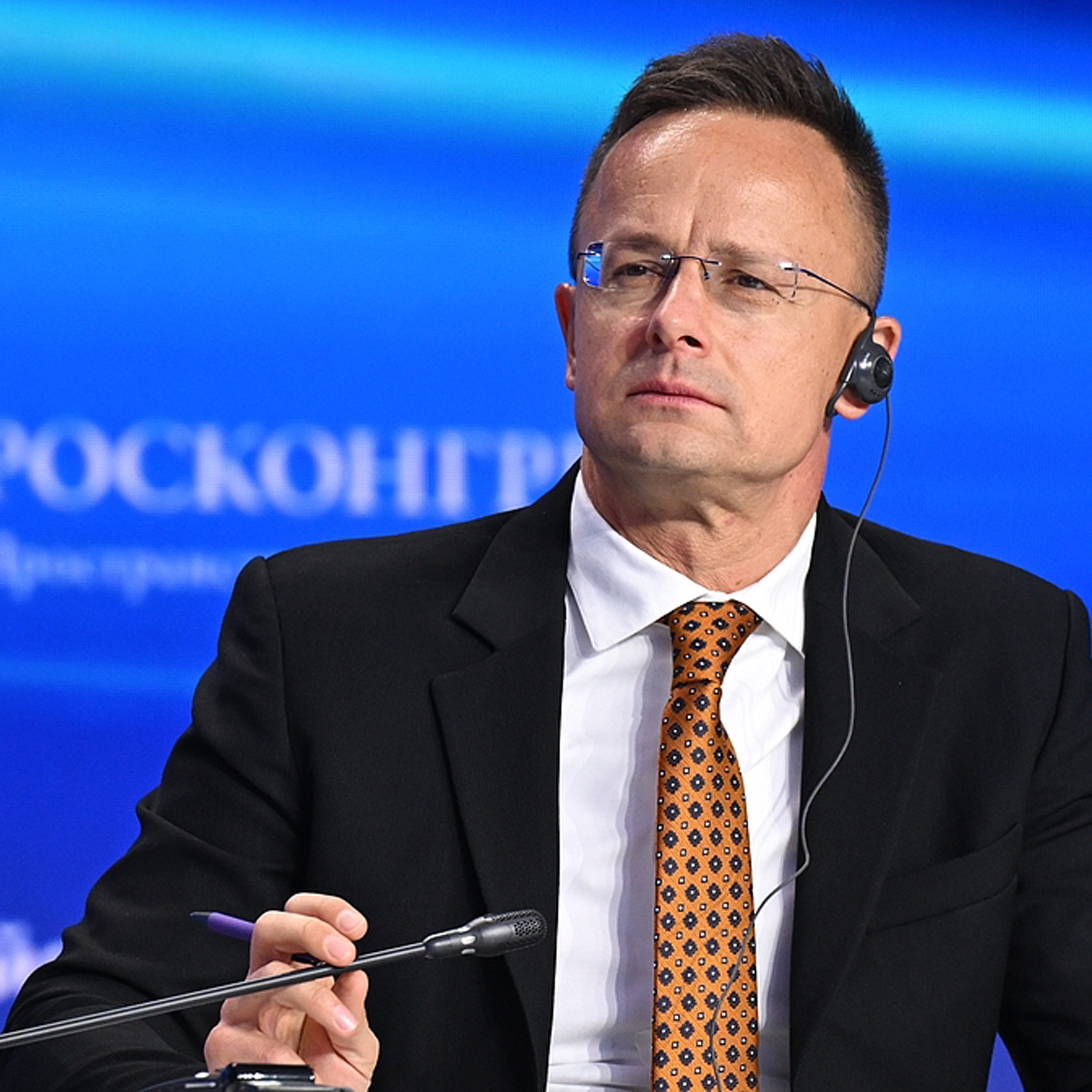 Hungary to block EU accession talks with Ukraine: foreign minister Hungary to block EU accession talks with Ukraine: foreign minister