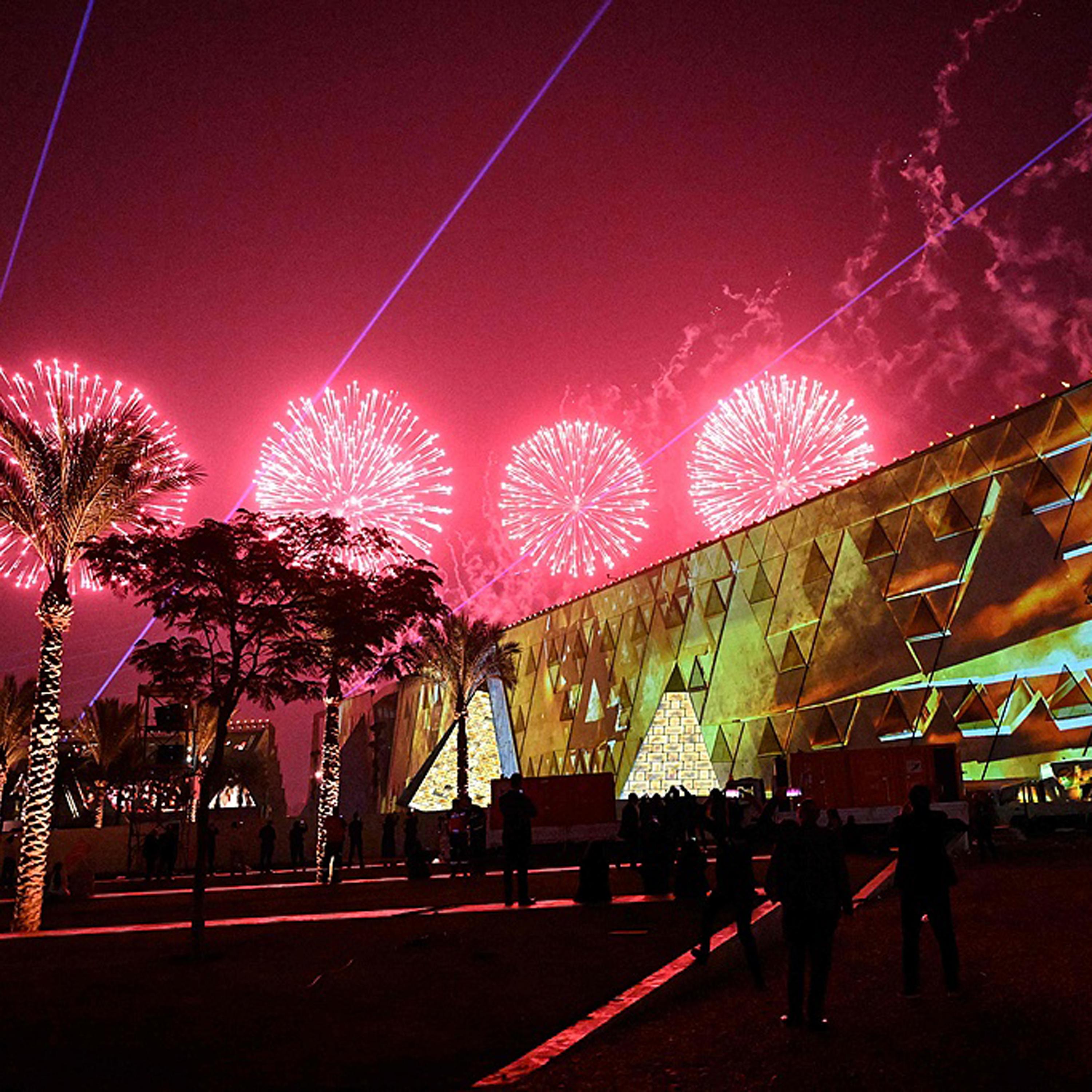Xi extends congratulations to Egyptian president on Grand Egyptian Museum opening