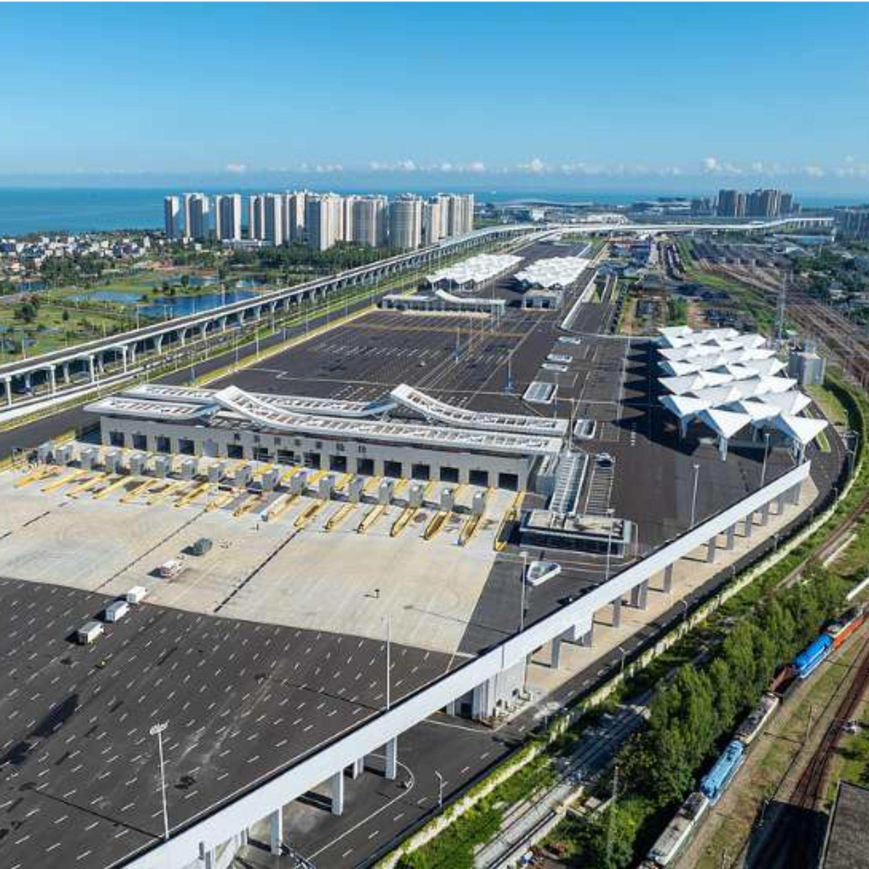 Xi stresses adopting high standards for building Hainan Free Trade Port