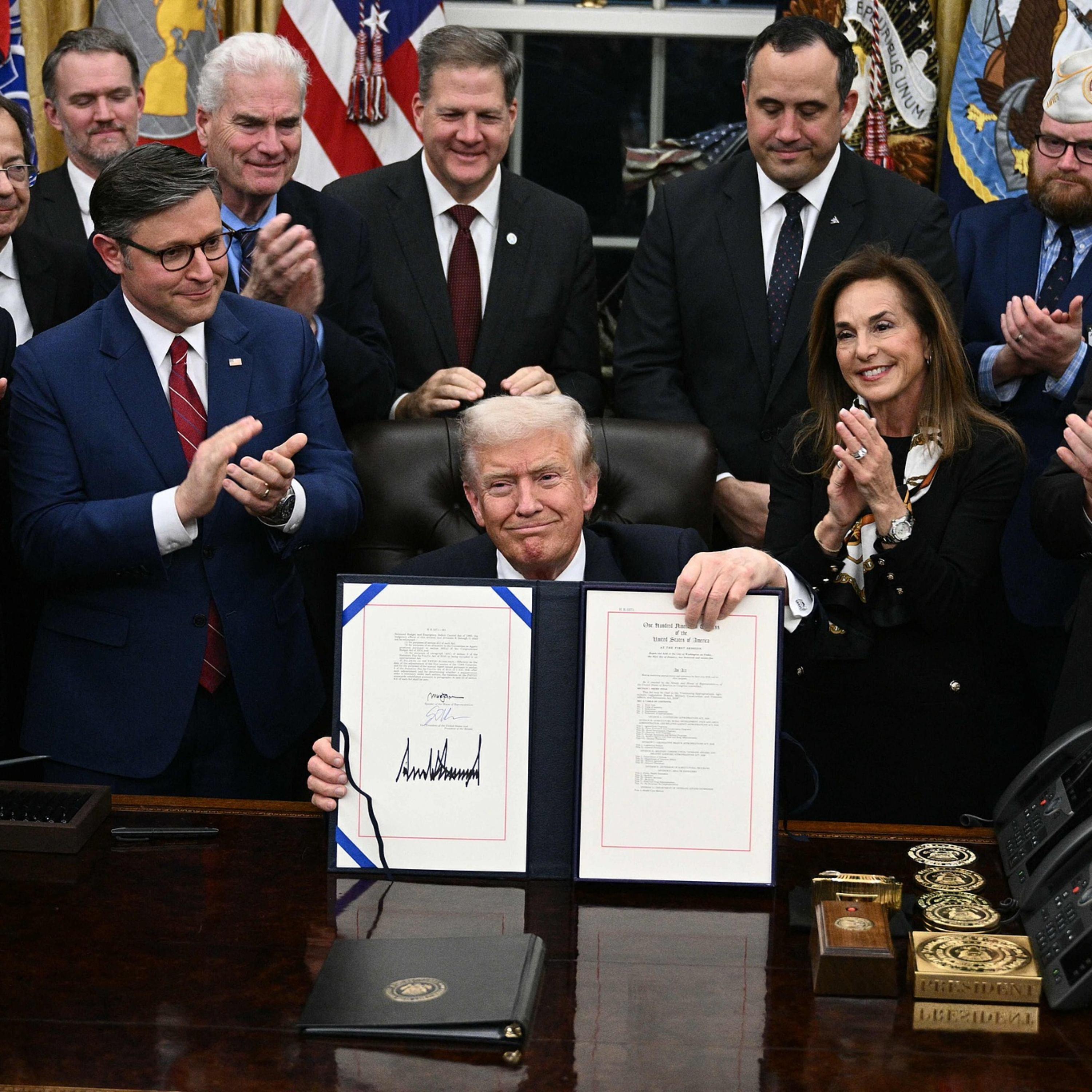 U.S. president signs funding bill ending record 43-day government shutdown