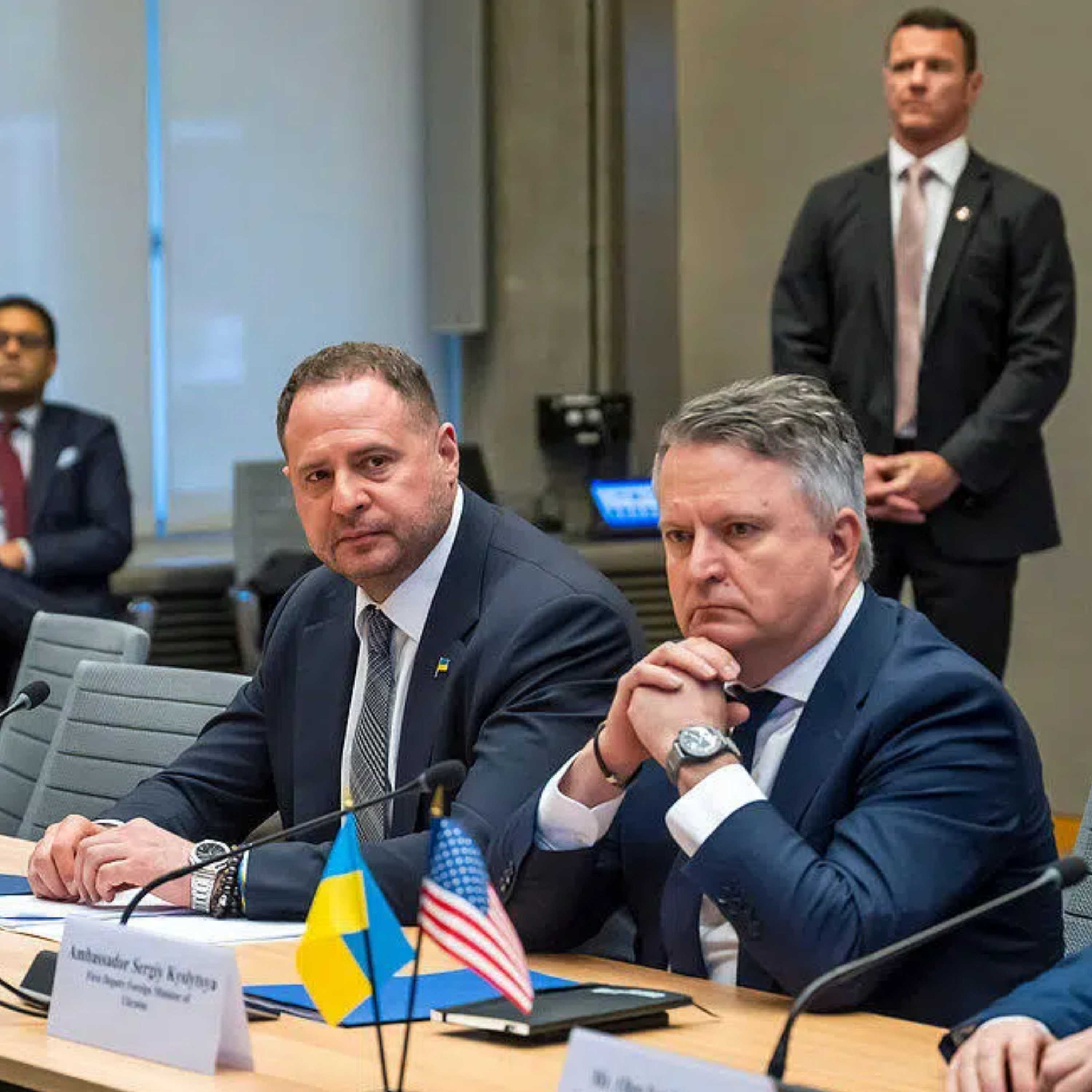 U.S., Ukraine say Geneva talks make "progress" but differences remain U.S., Ukraine say Geneva talks make "progress" but differences remain