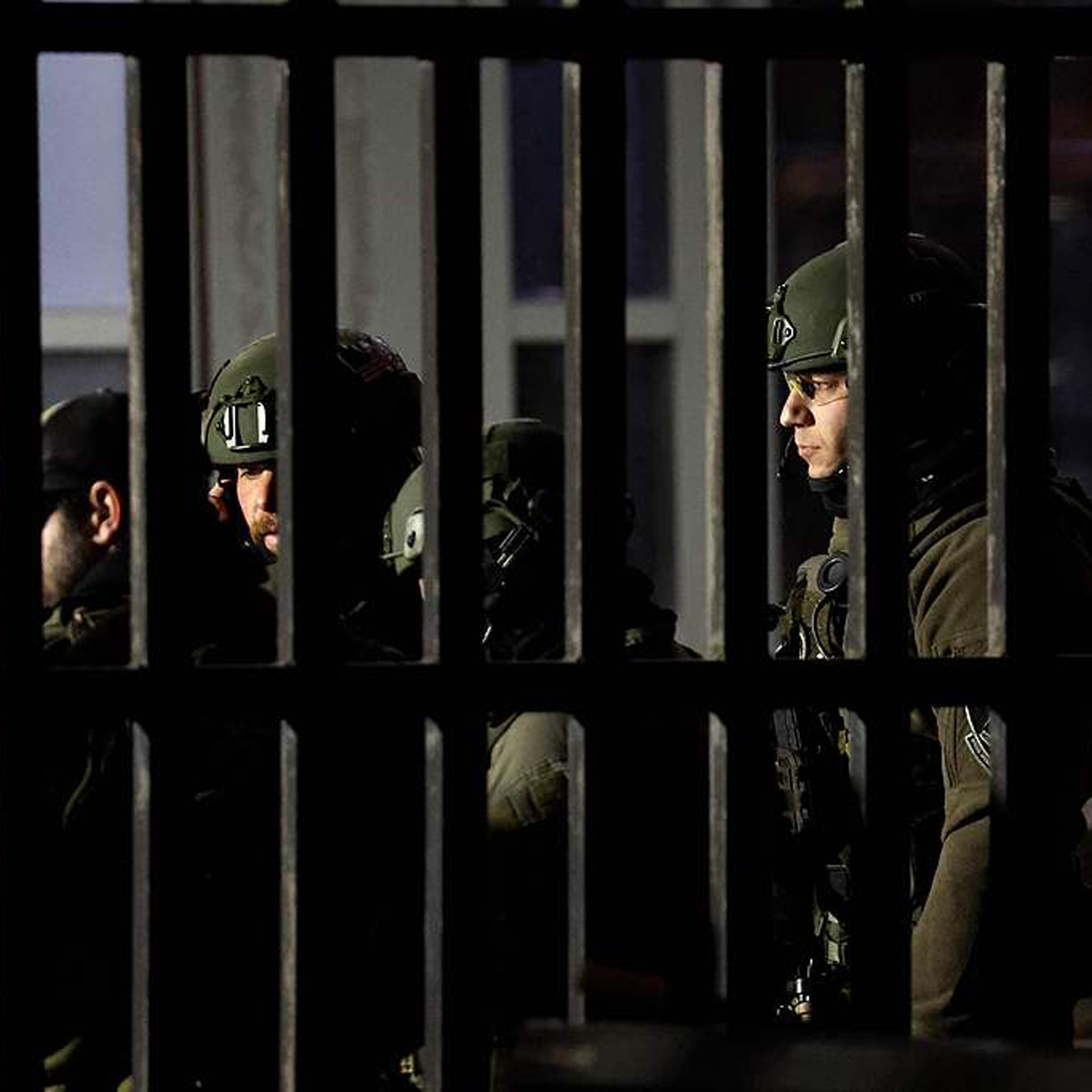 China calls on U.S. to immediately release President Maduro and wife