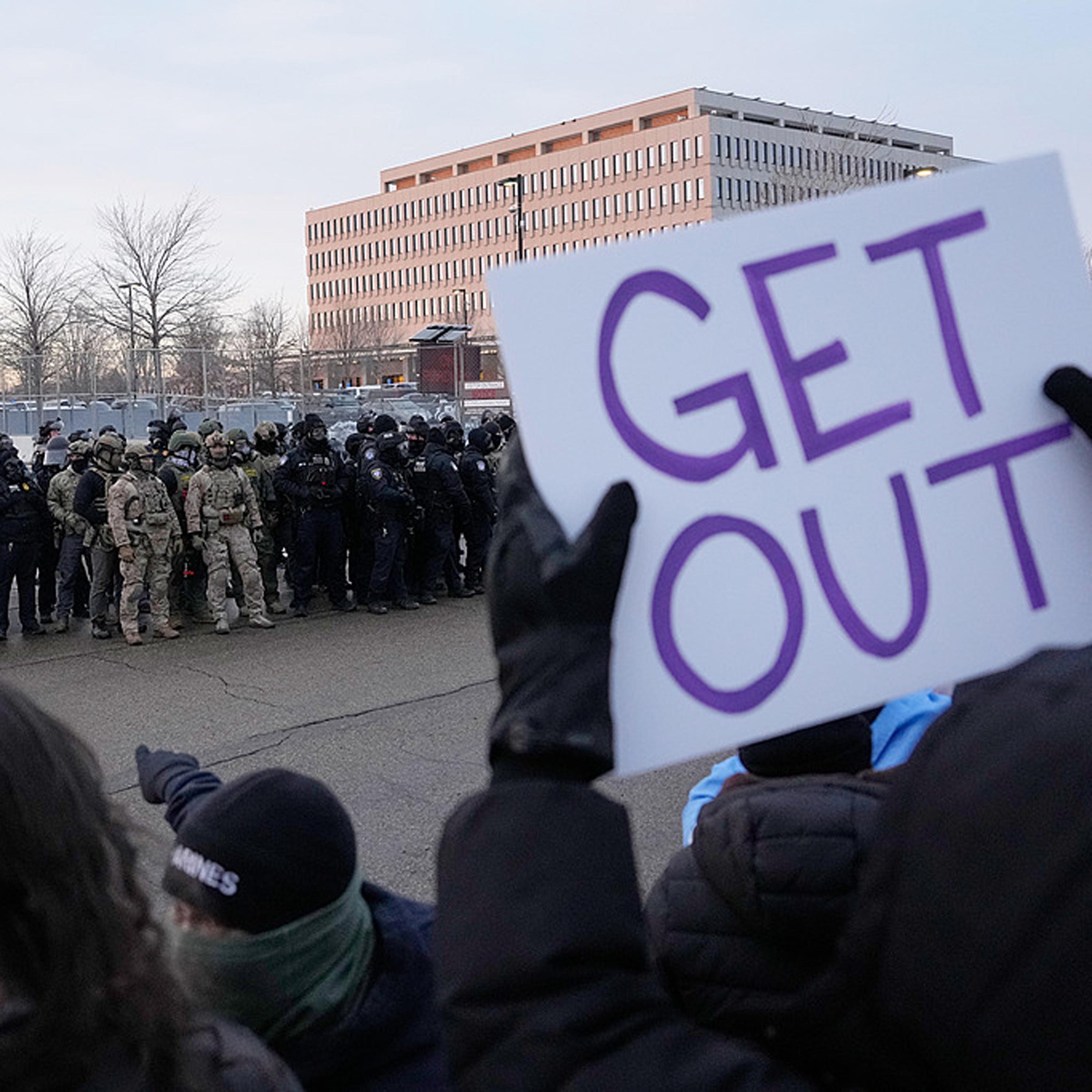 1,500 U.S. troops on standby for possible deployment amid unrest in Minnesota
