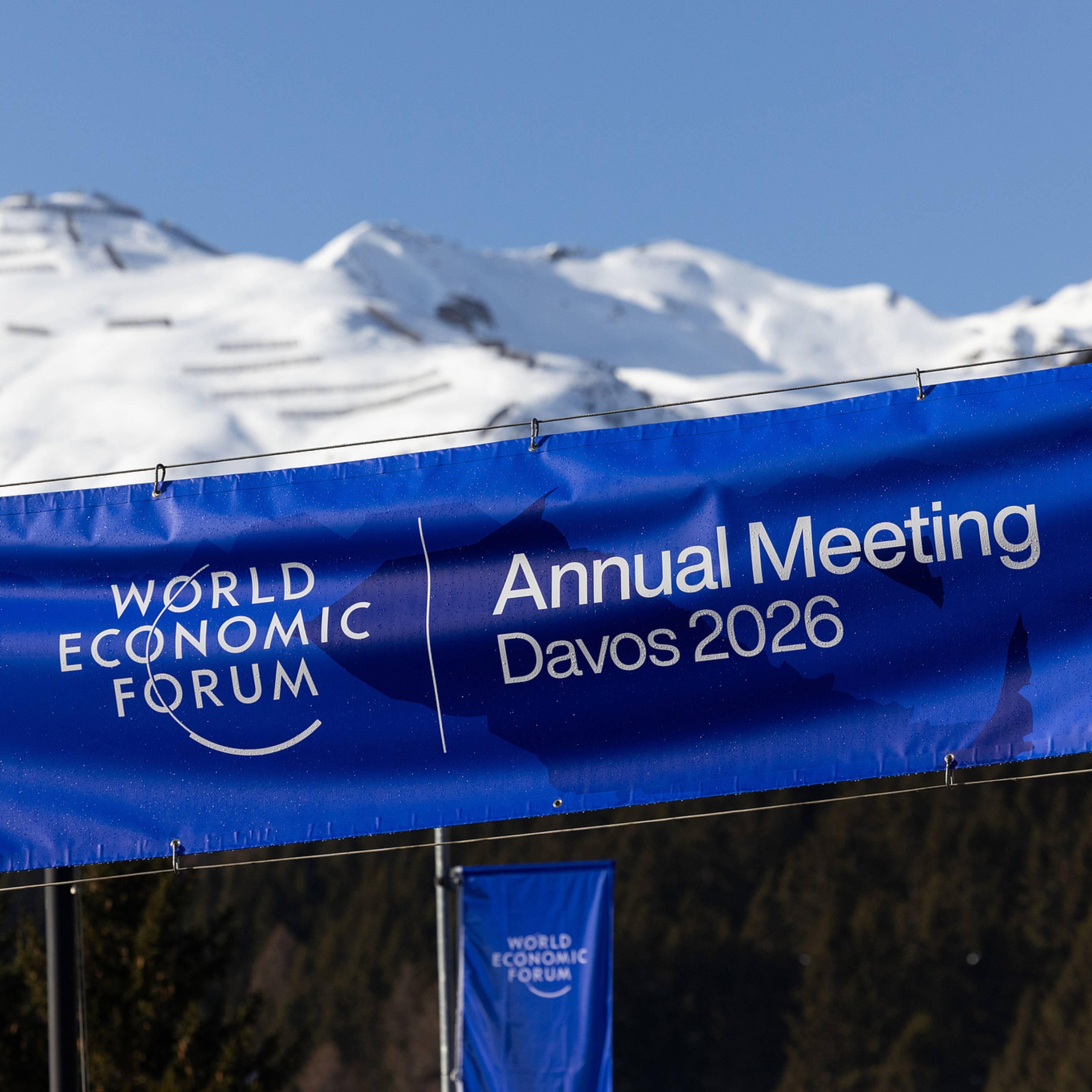 Vice premier reiterates China's commitment to further opening up at Davos 2026