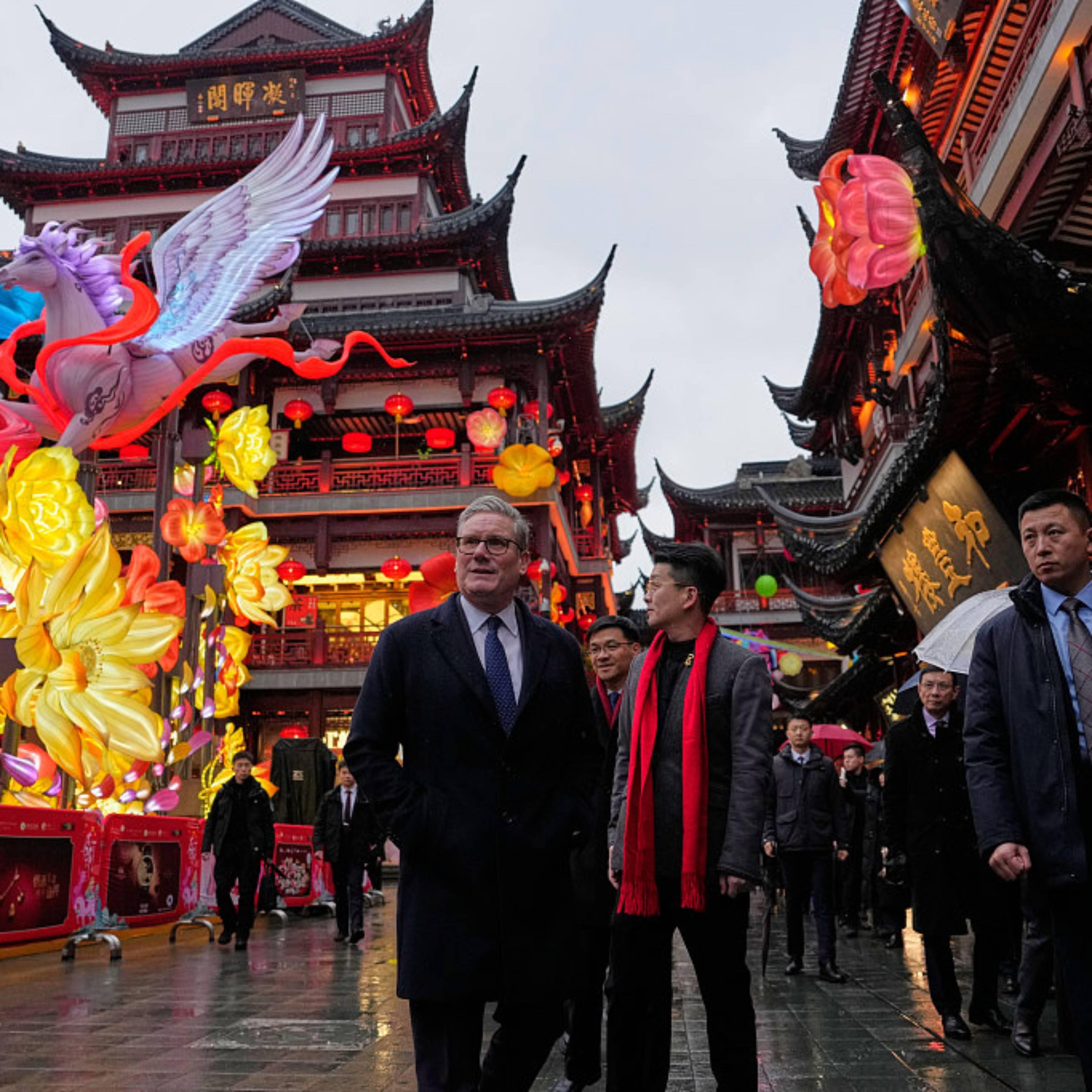 China, UK sign major deals, opening new phase of economic cooperation