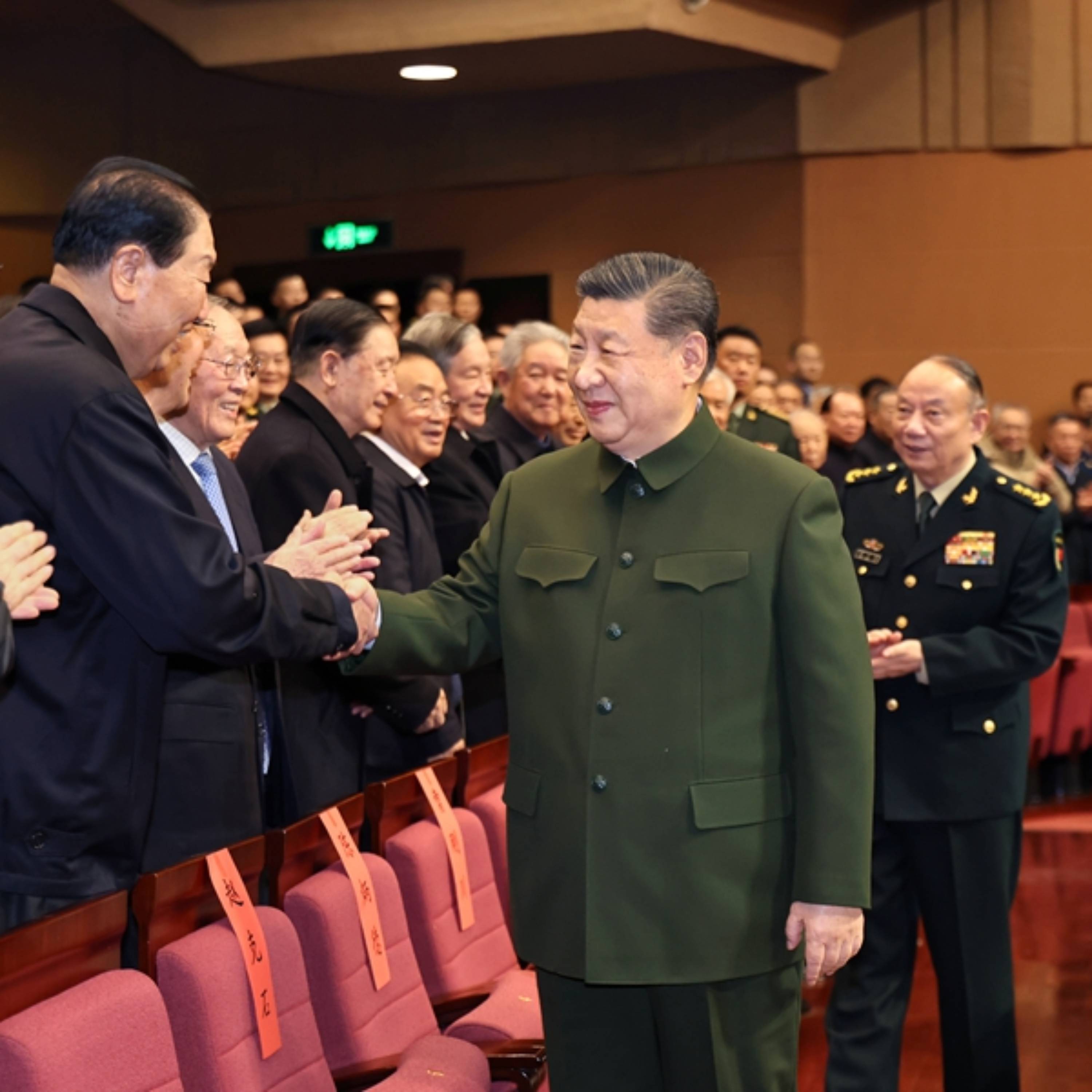 Xi extends Spring Festival greetings to military veterans
