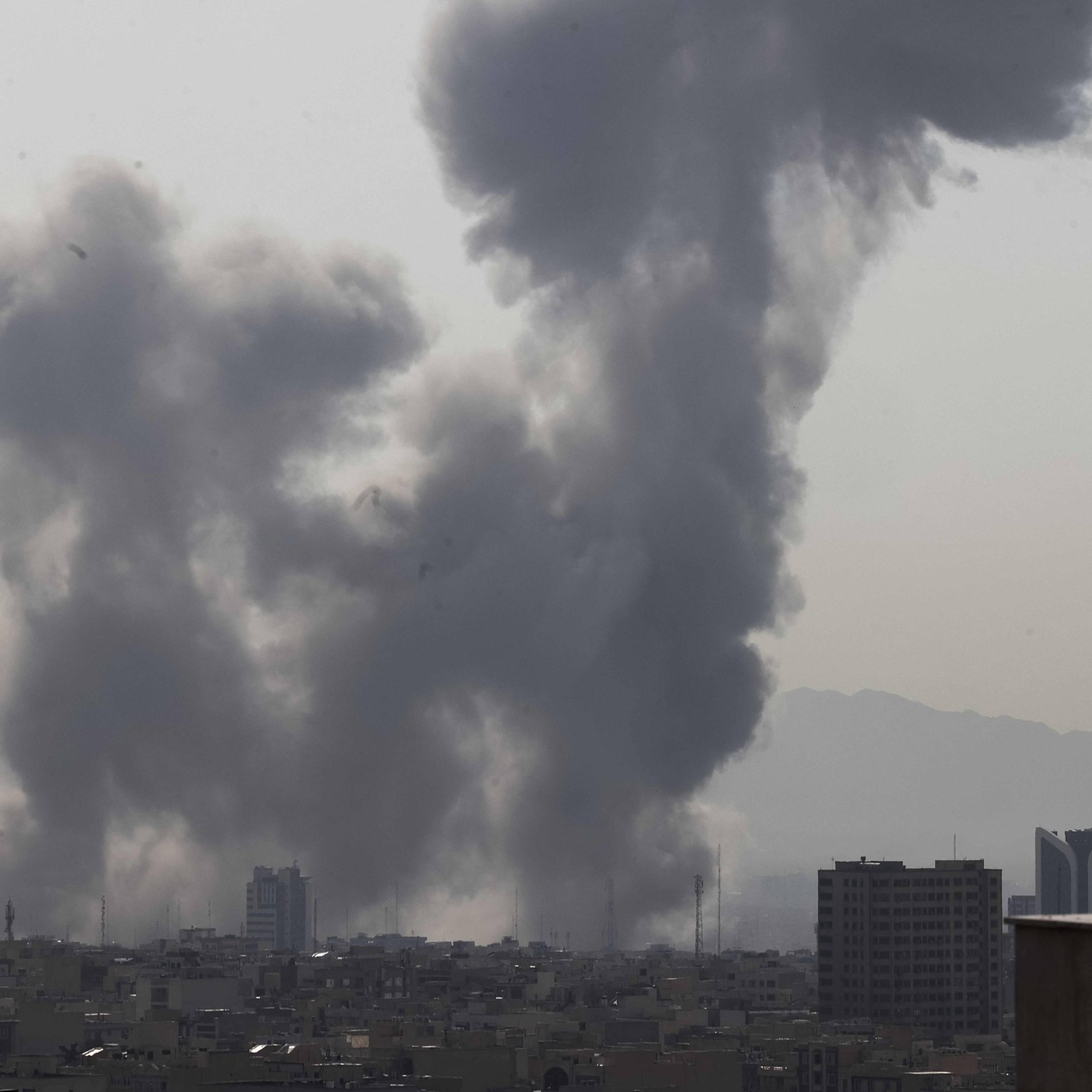 Iranian FM vows to give aggressors "the lesson they deserve"