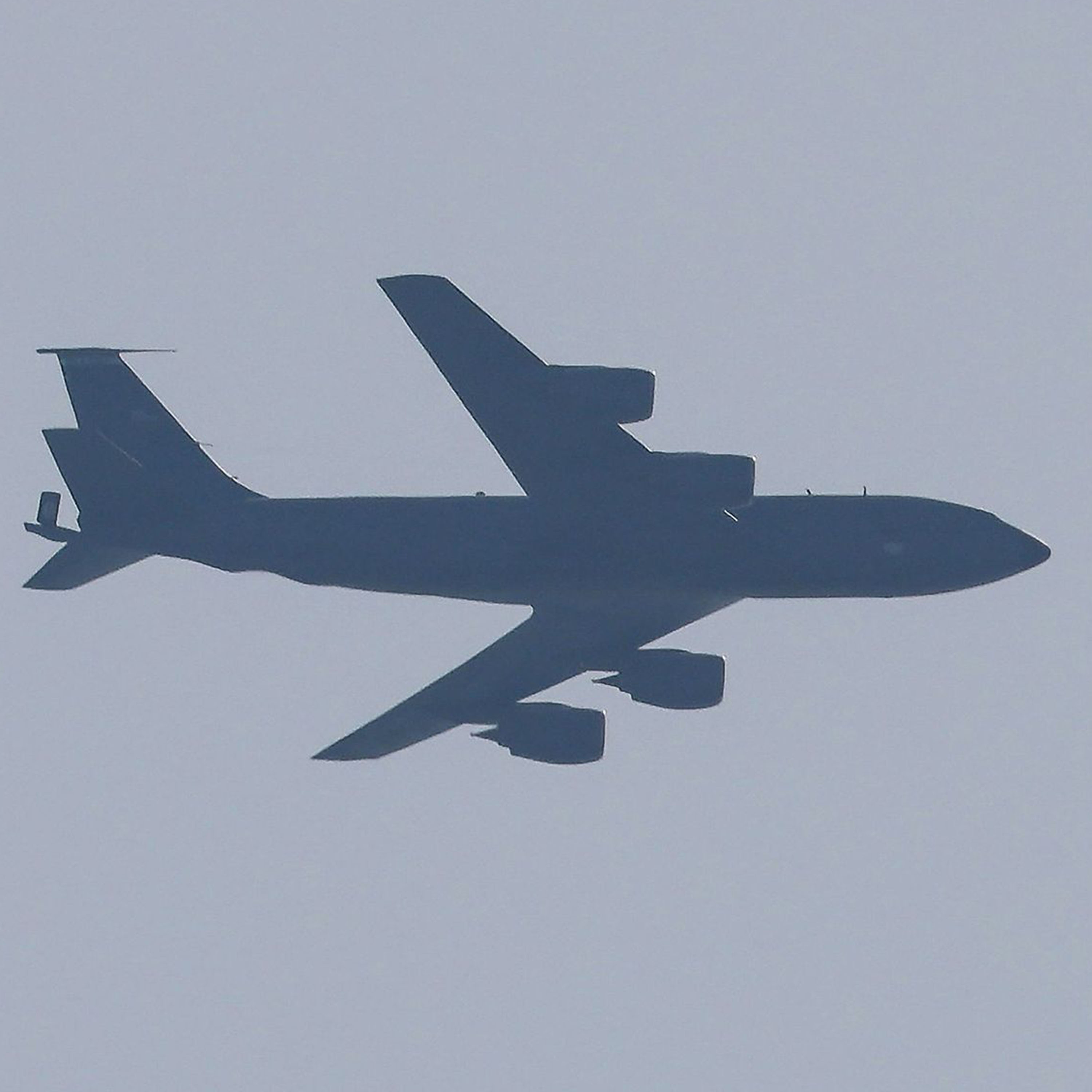 U.S. refueling aircraft goes down in western Iraq