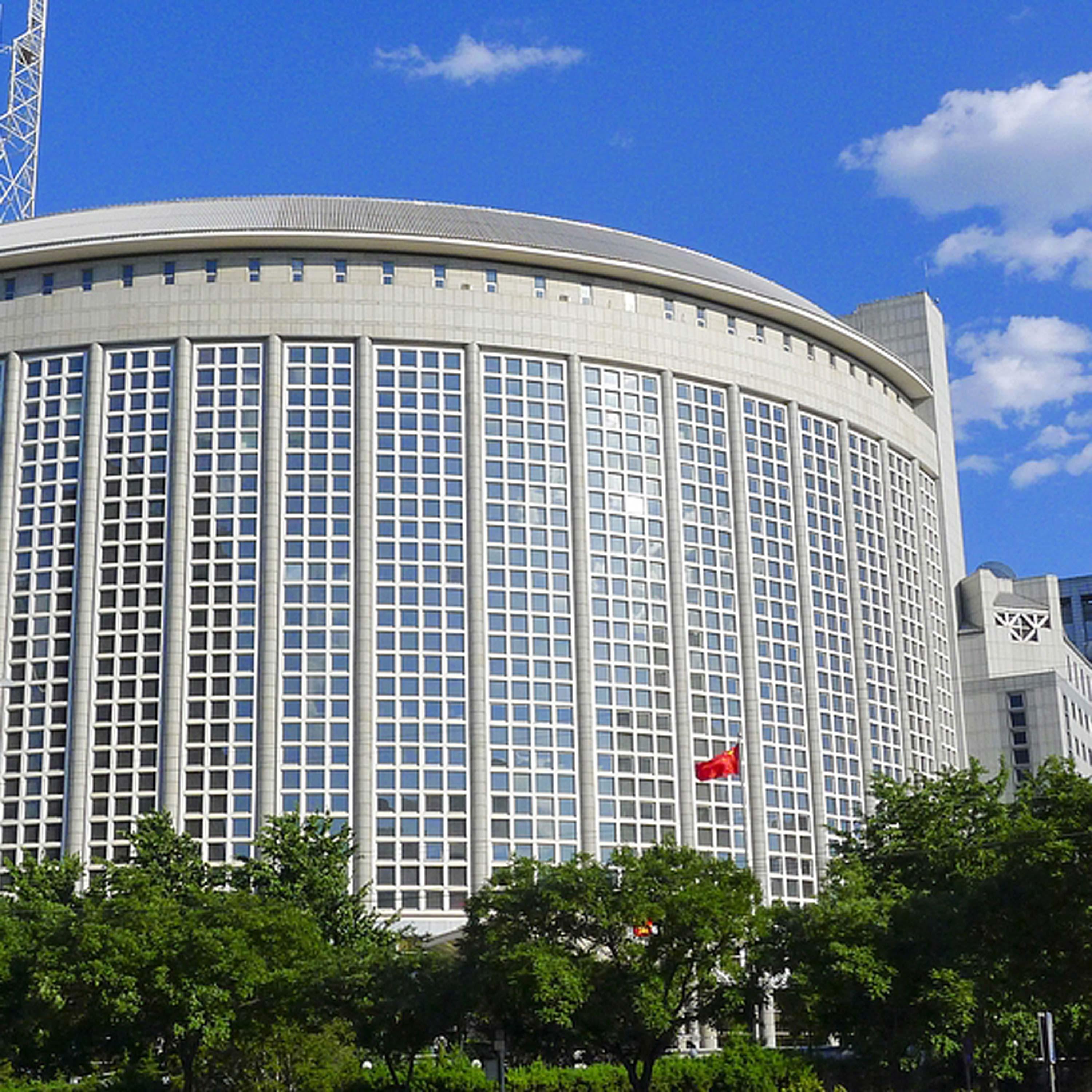 China stresses dialogue to resolve issues between Afghanistan and Pakistan