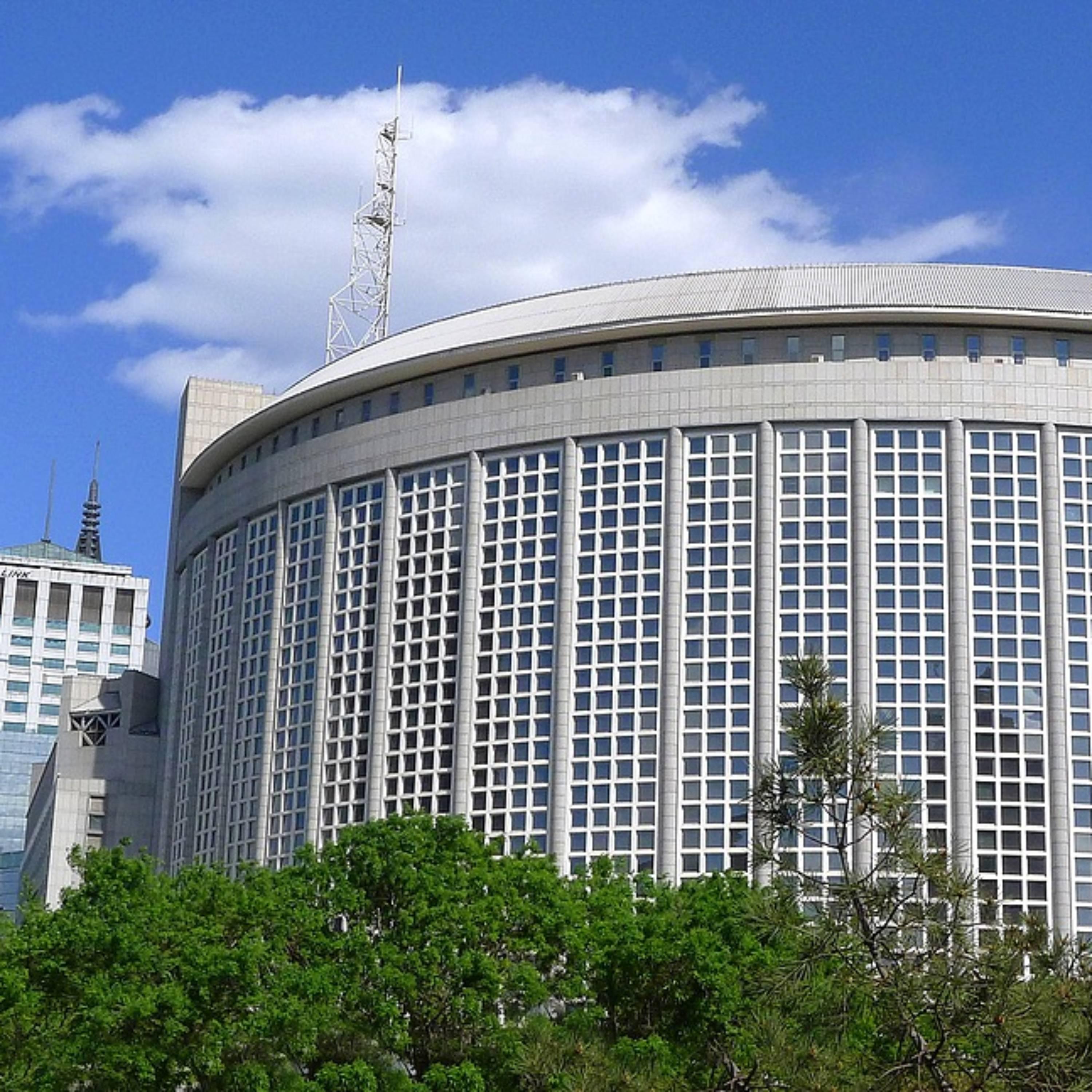 China warns of "unmanageable situation" if Iran war escalates further