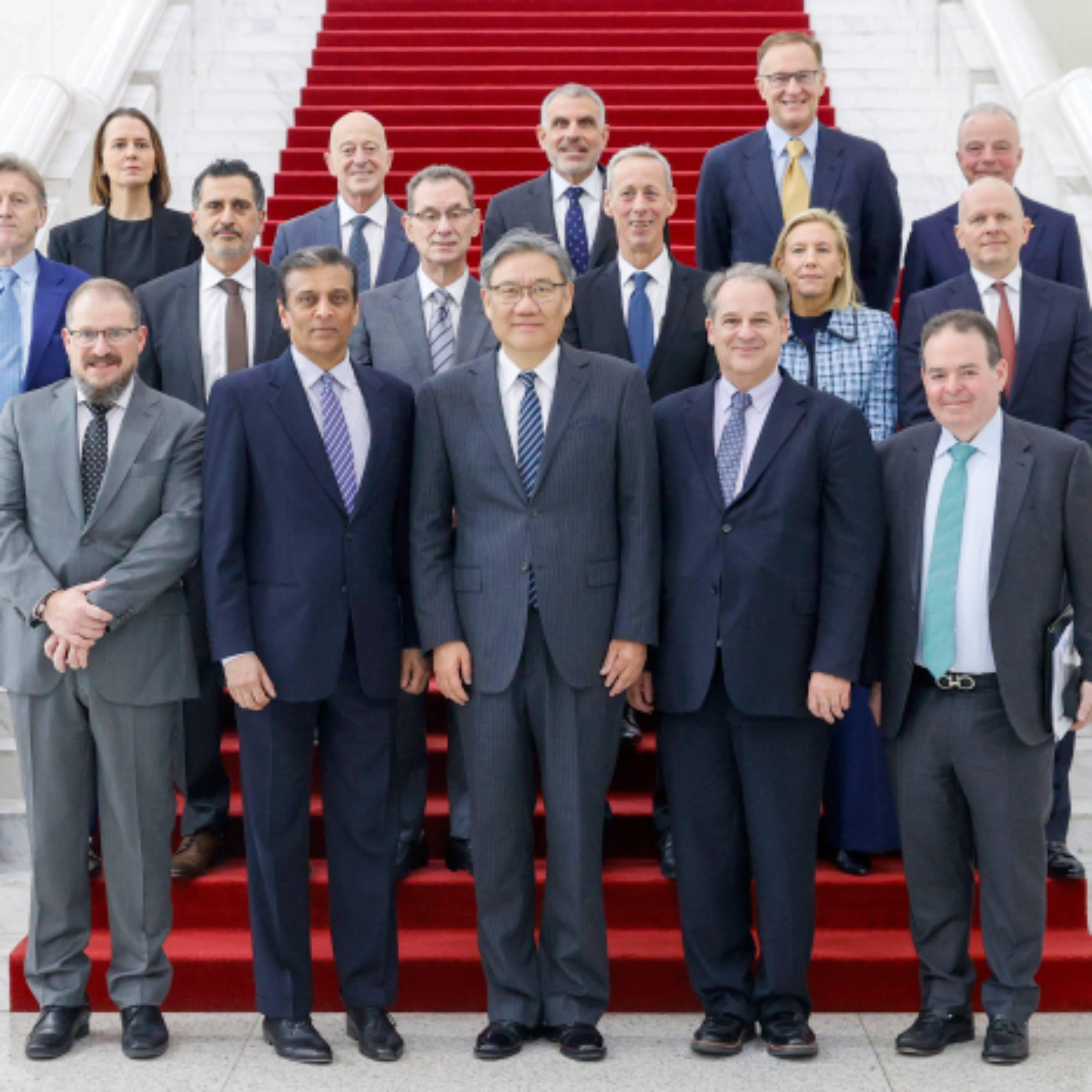 China encourages U.S. firms to expand in its market: commerce minister