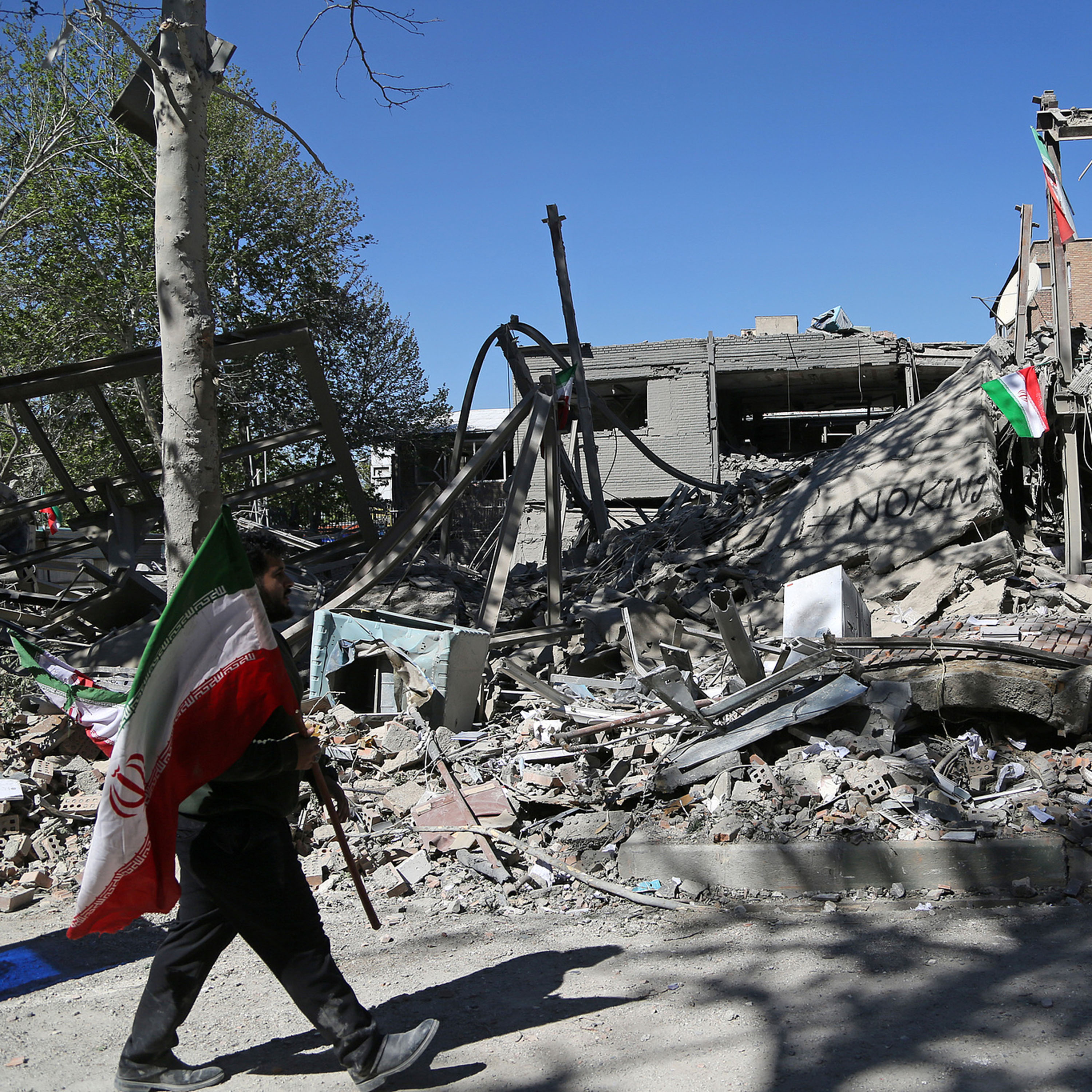 Trump pauses Iran strikes as Tehran agrees to reopen Hormuz during ceasefire