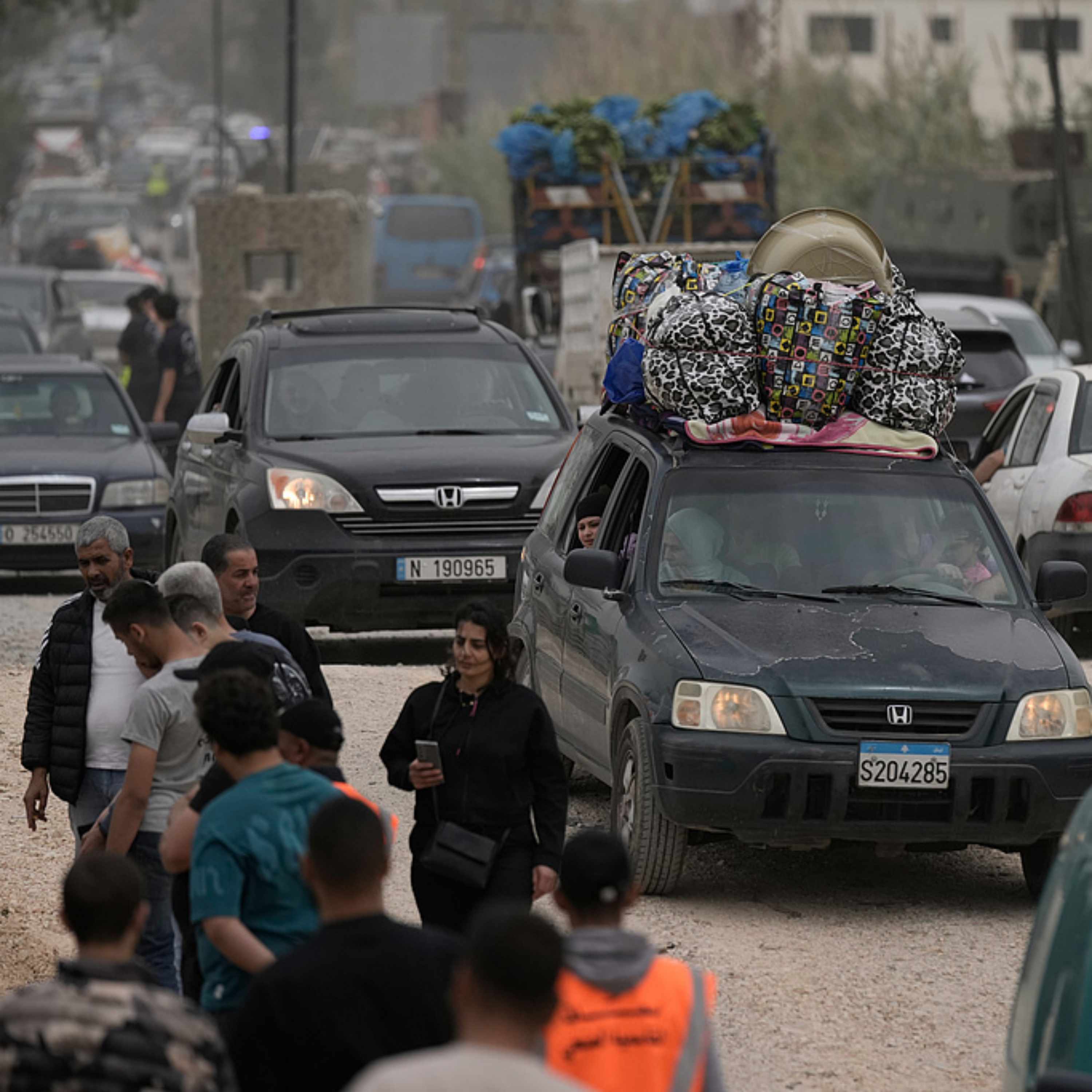 Displaced Lebanese people begin returning despite danger warnings: UN