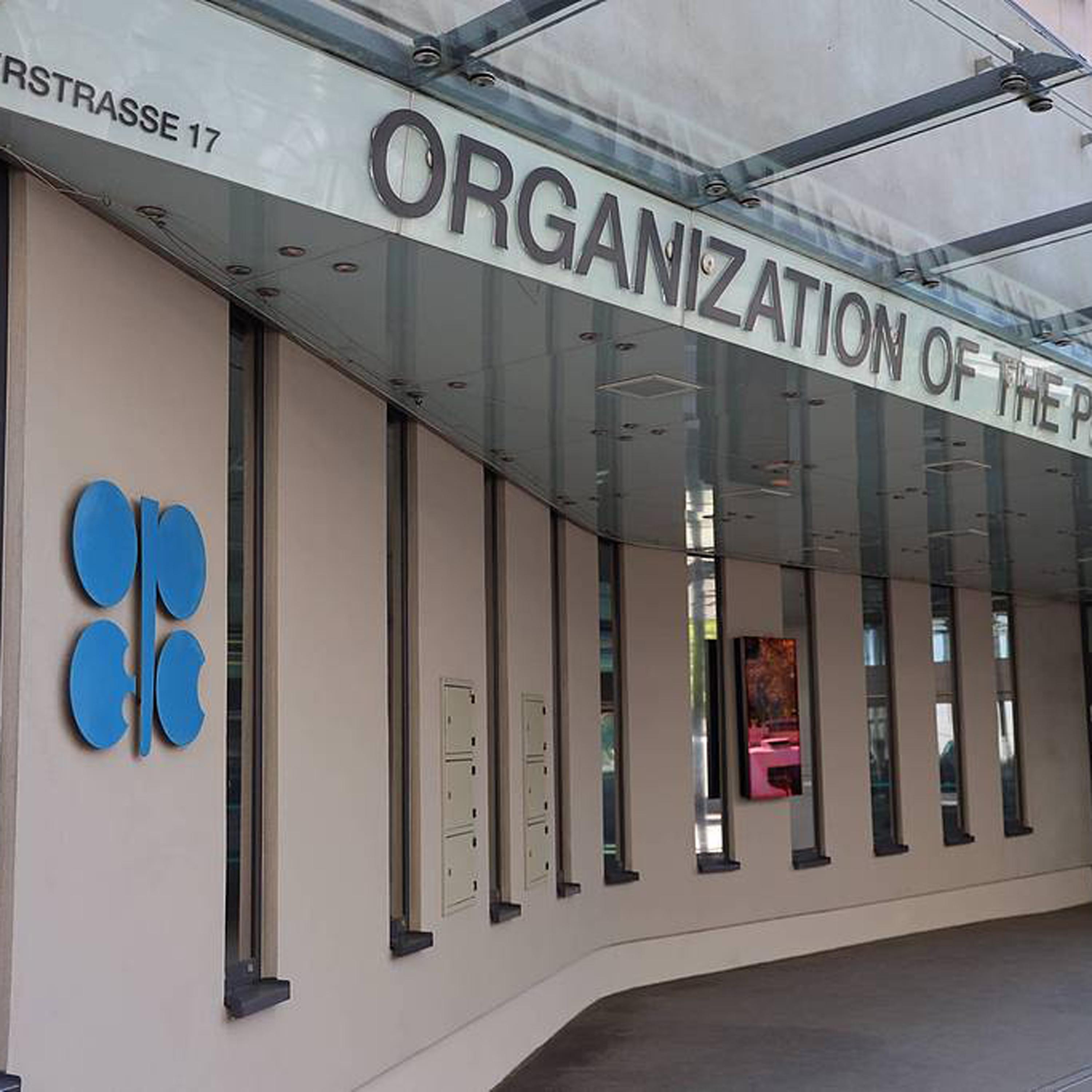 7 OPEC+ countries to increase oil production in June