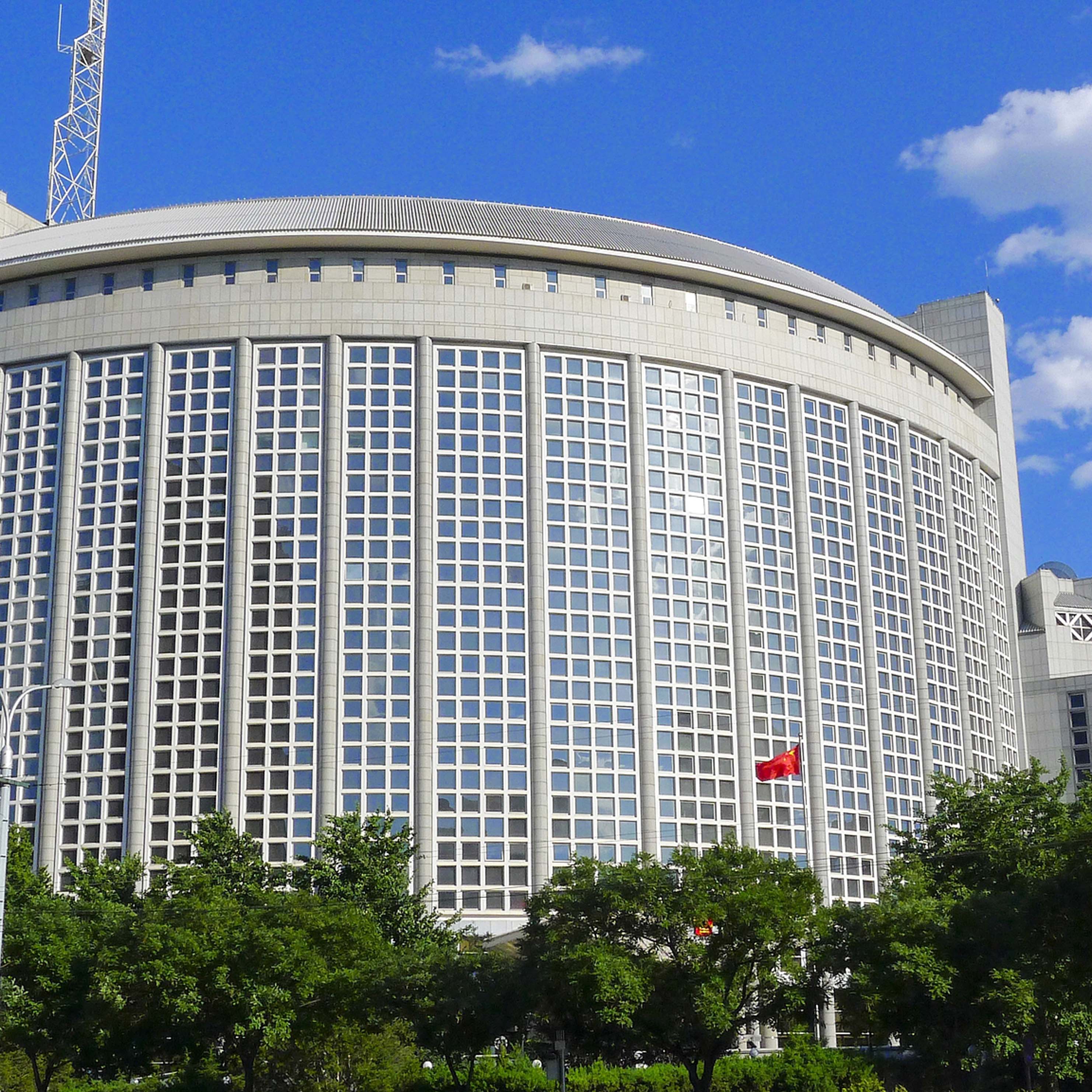 China denounces U.S. unilateral sanctions against Cuba