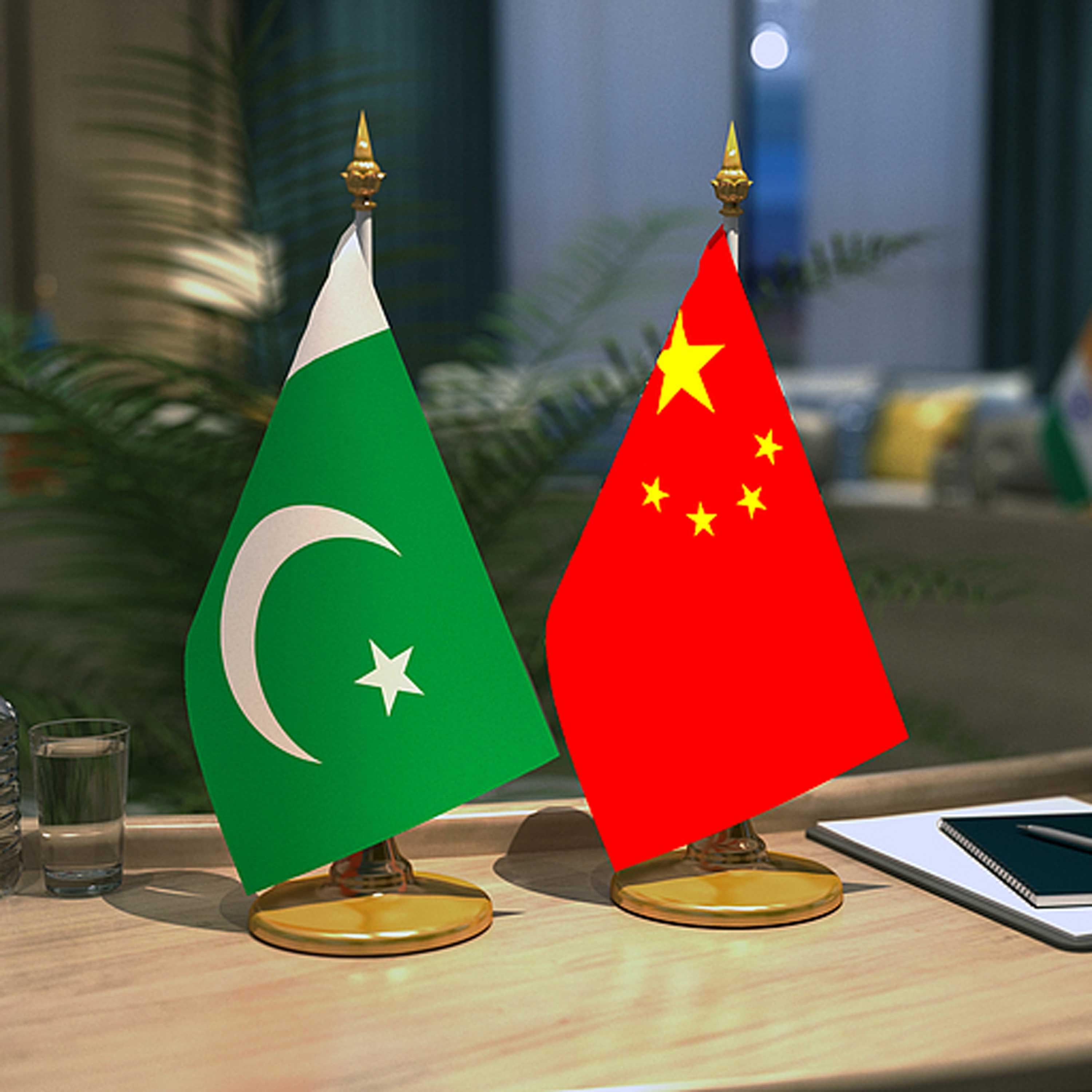 Chinese foreign minister calls on Pakistan to intensify Iran mediation