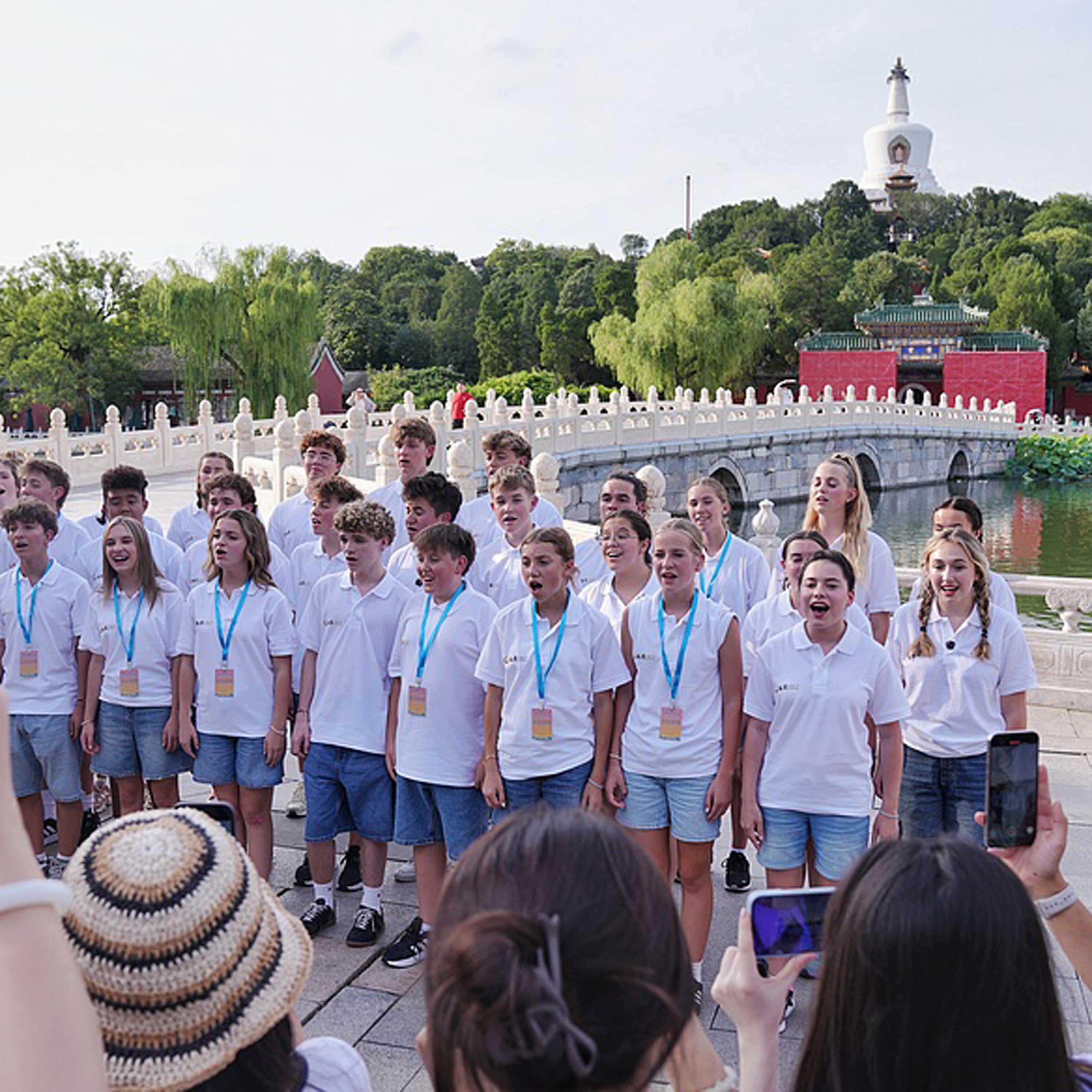 Over 50,000 US youth visit China for exchanges, study since 2023 episode artwork