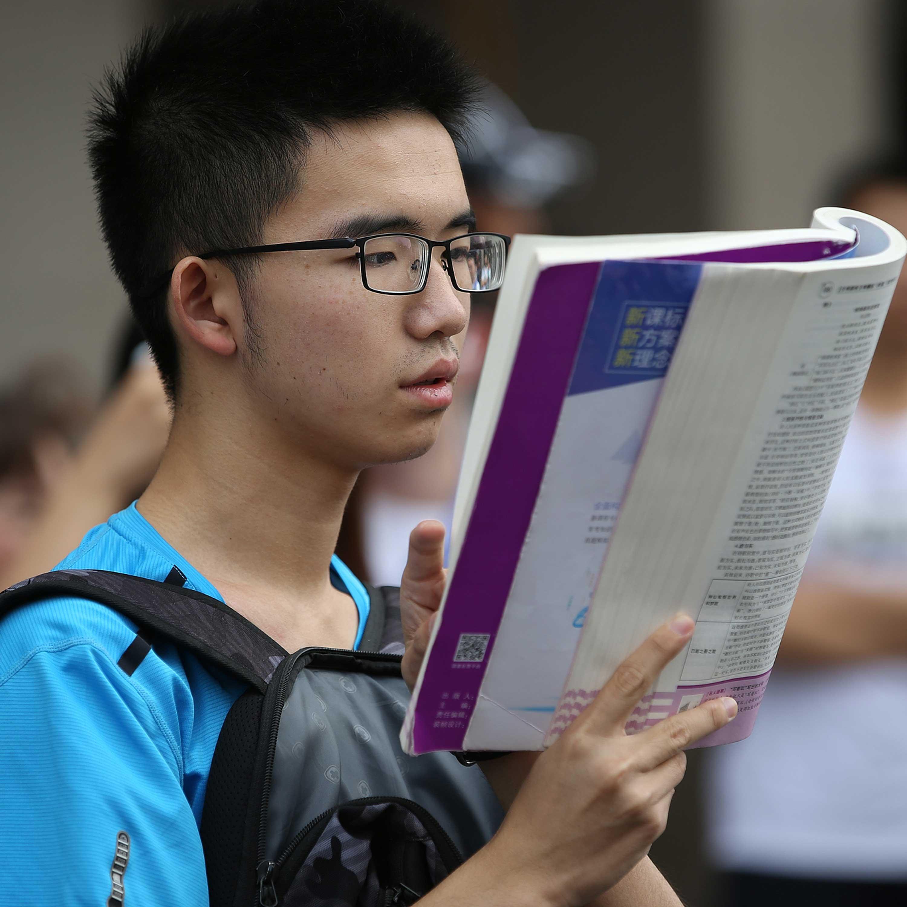 12.9 mln Chinese students to participate in annual college entrance exam