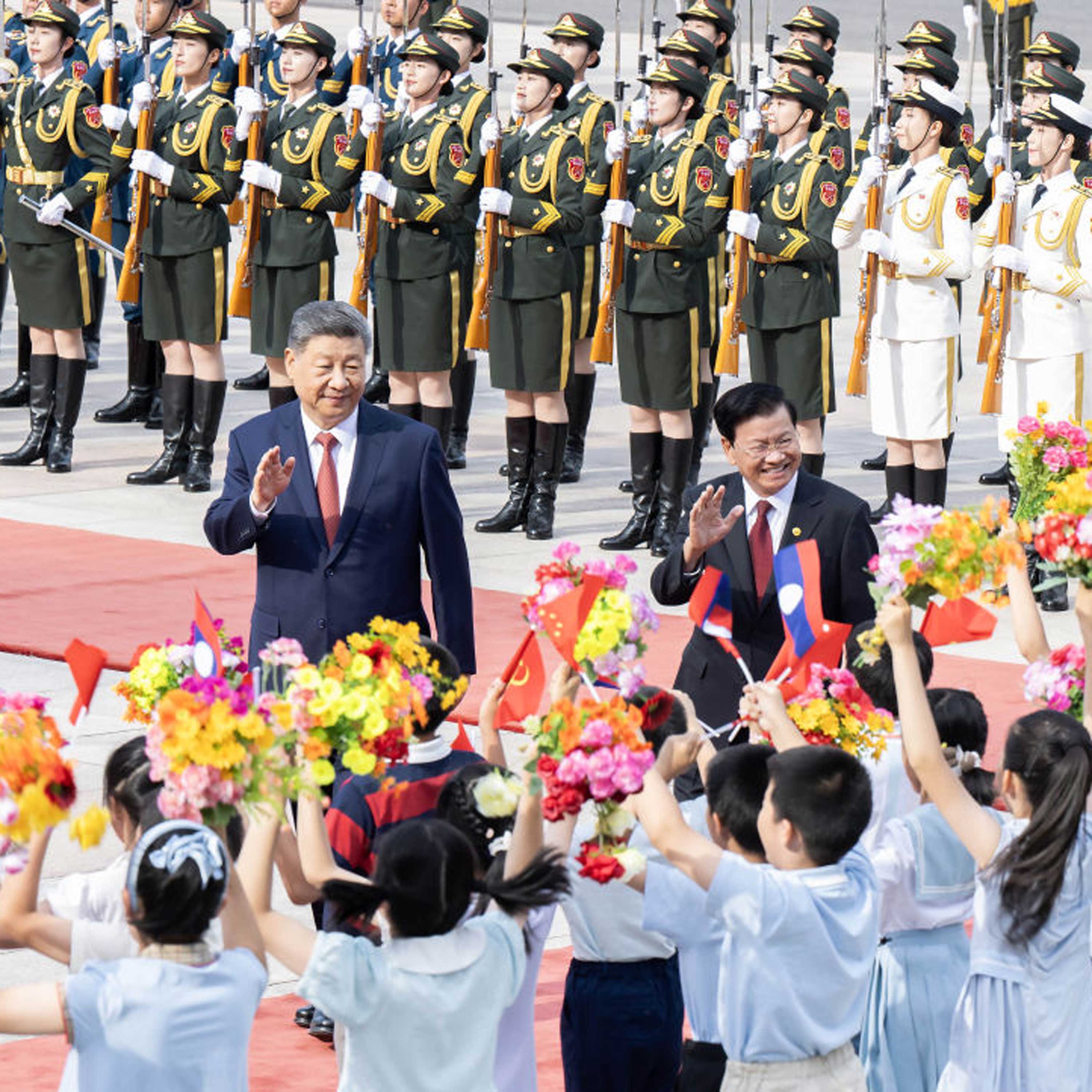 China, Laos ink new agreements as Xi proposes 4-point plan to advance ties