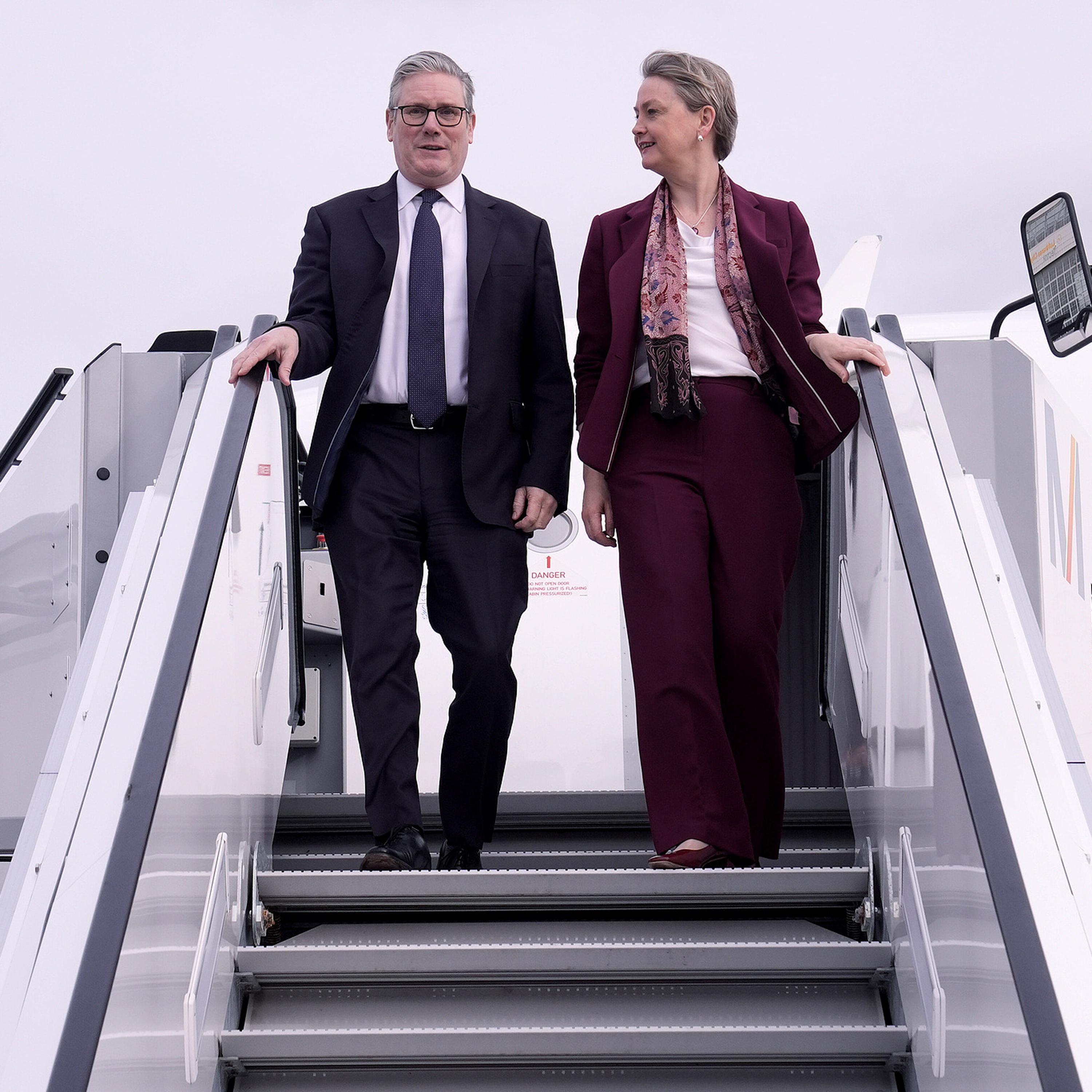 British foreign secretary tells Starmer to step down: media episode artwork