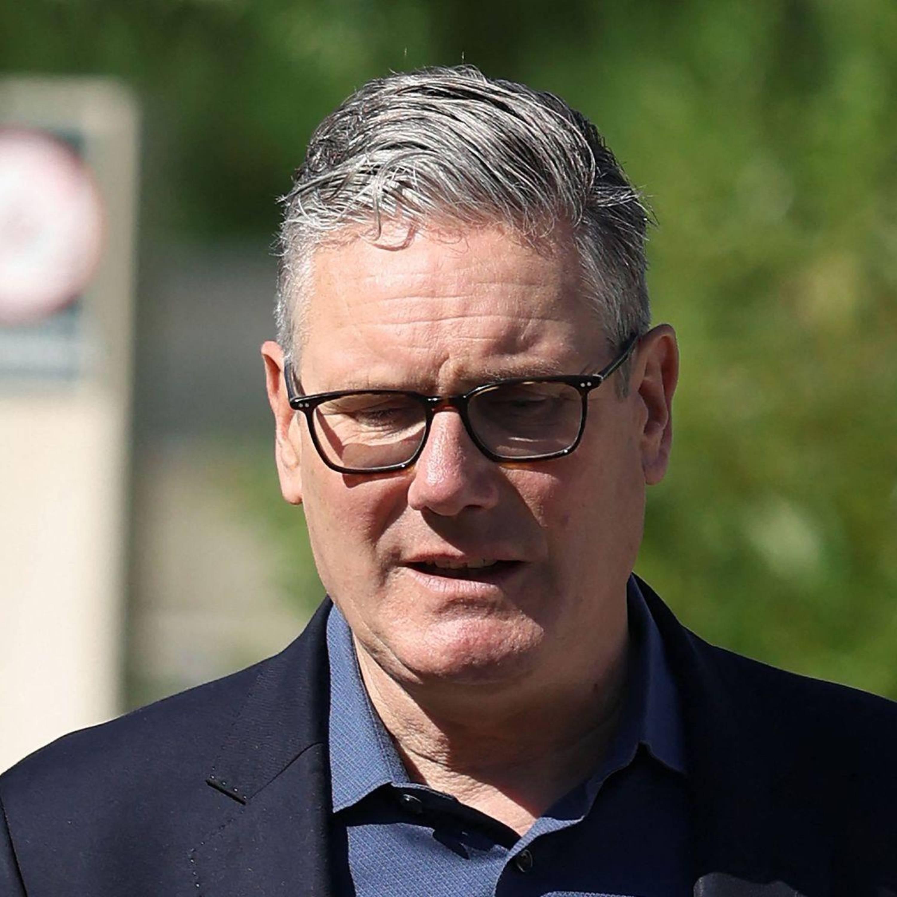 Starmer weighs future and may unveil exit timetable on Monday episode artwork