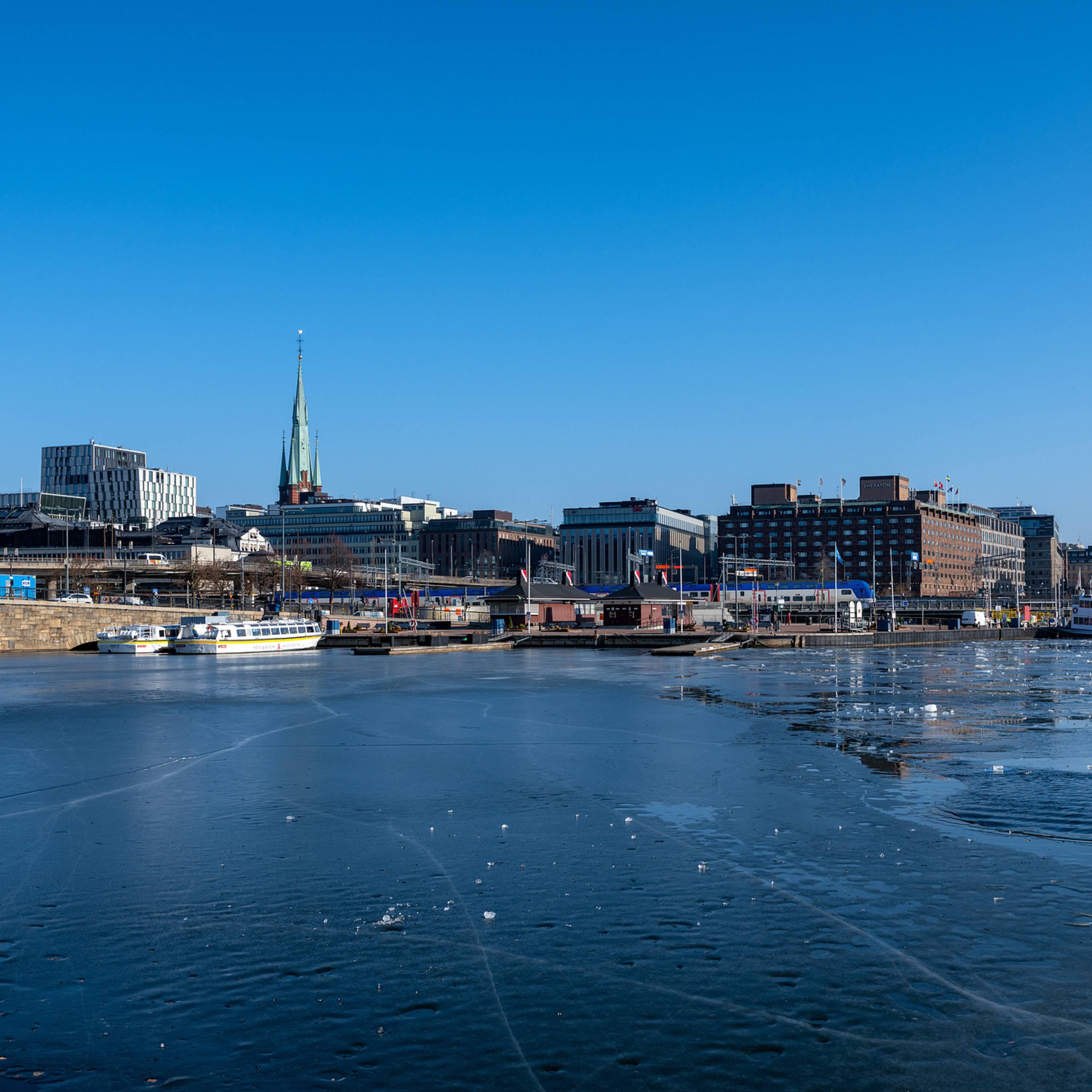 Shanghai-Stockholm direct flights resume after six-year halt episode artwork