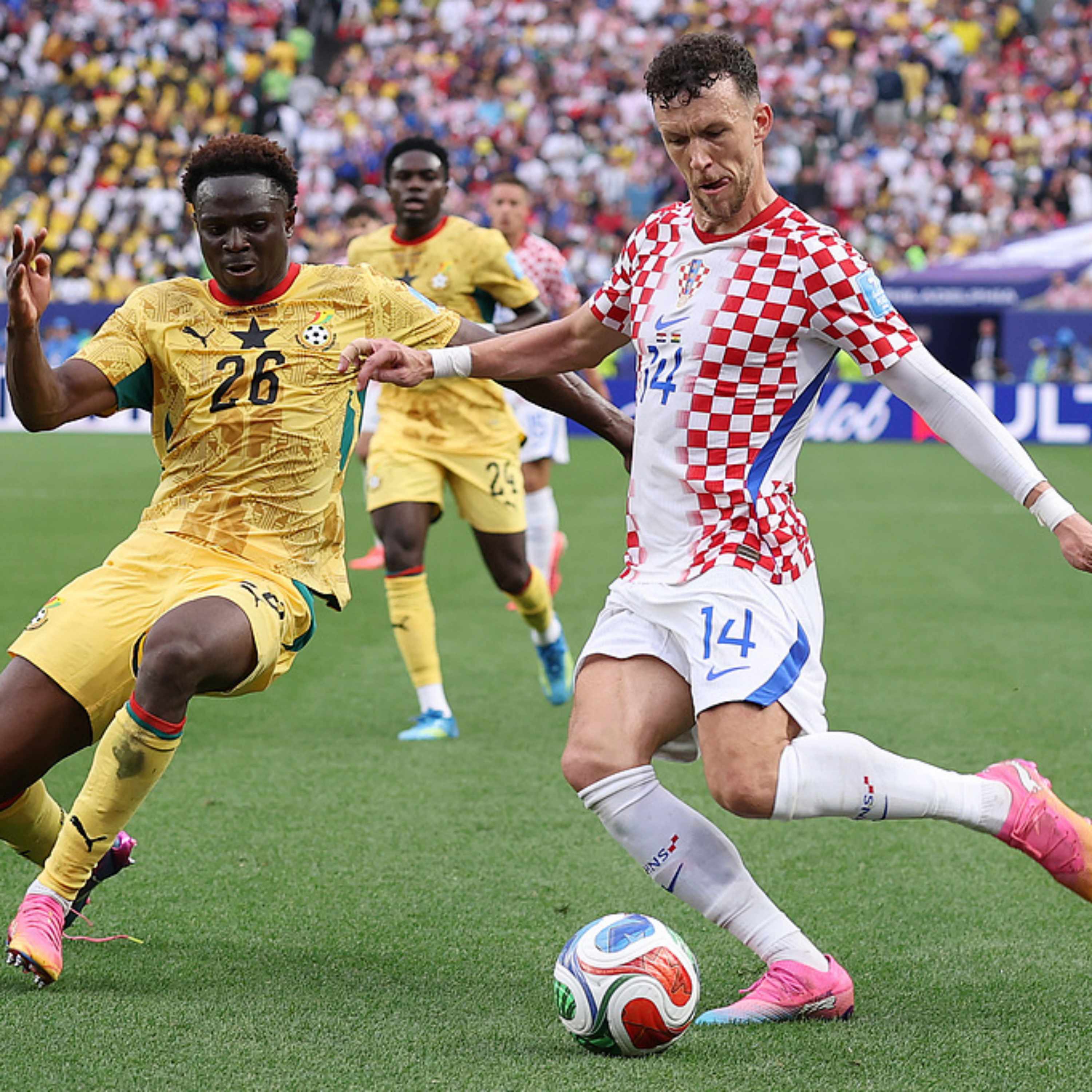 Croatia edges Ghana to seal World Cup knockout berth episode artwork