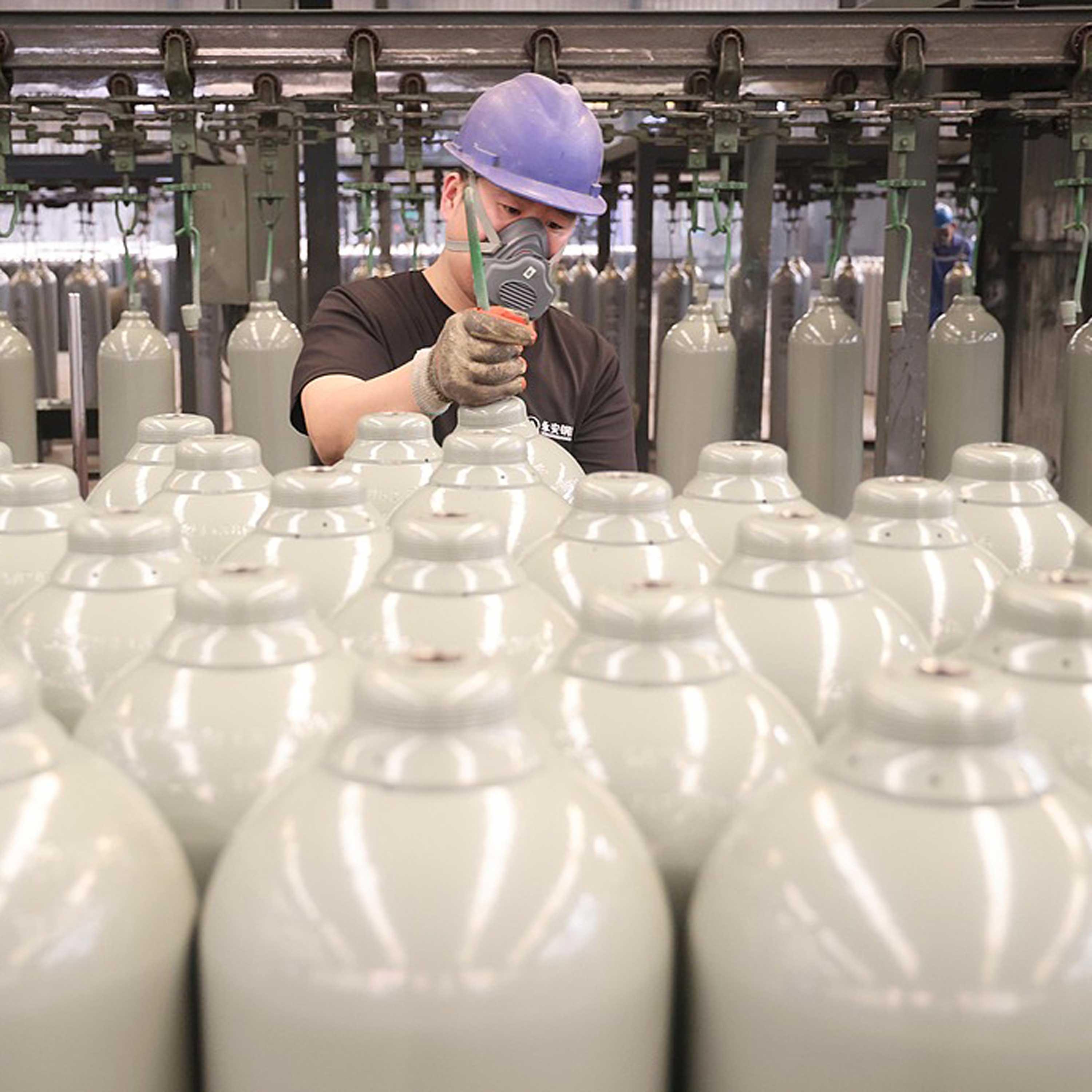 China imposes temporary export ban on helium episode artwork