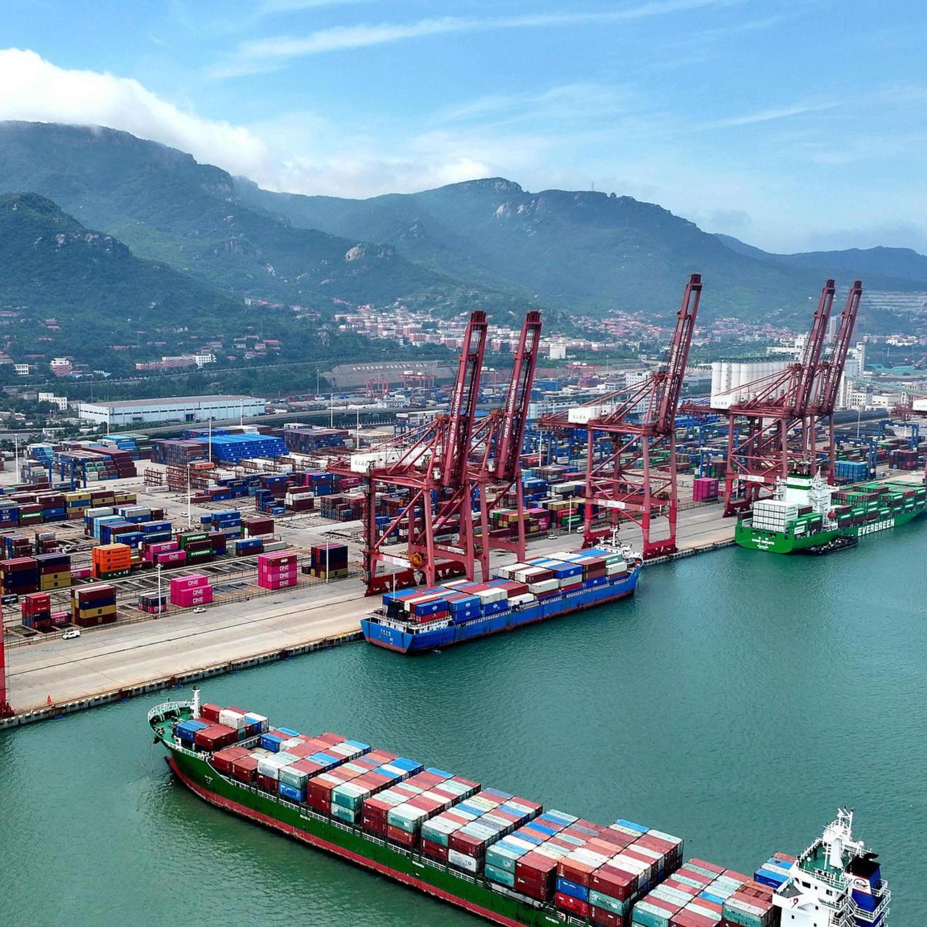 China's foreign trade up 16.9% in H1 to surpass 25 trillion yuan