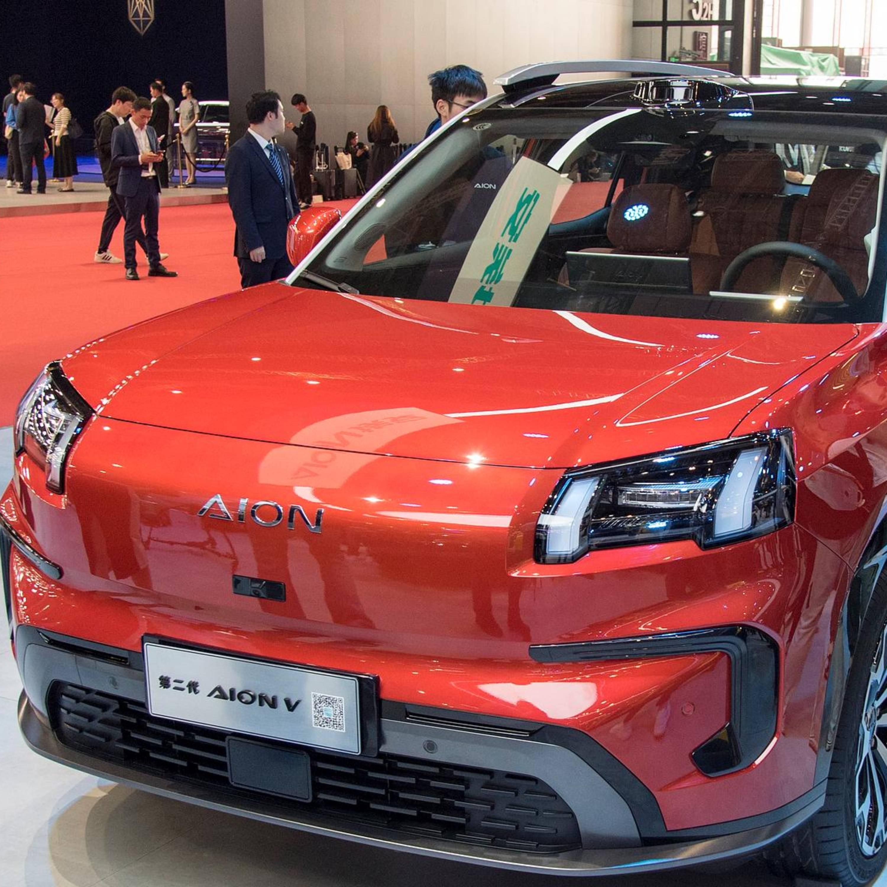 Israel's largest pharmacy chain sells Chinese electric cars online