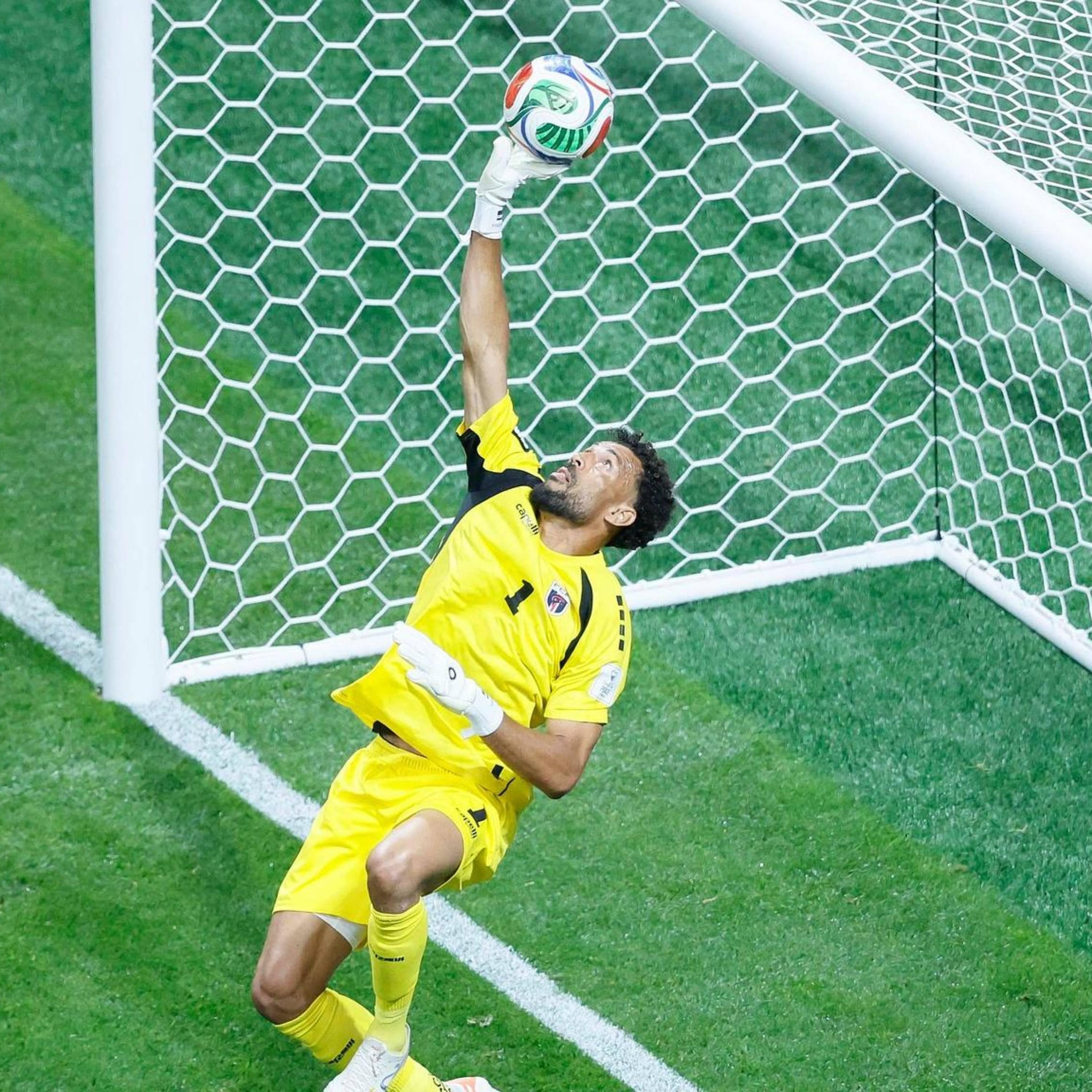 Vozinha only African in fan-voted World Cup dream team