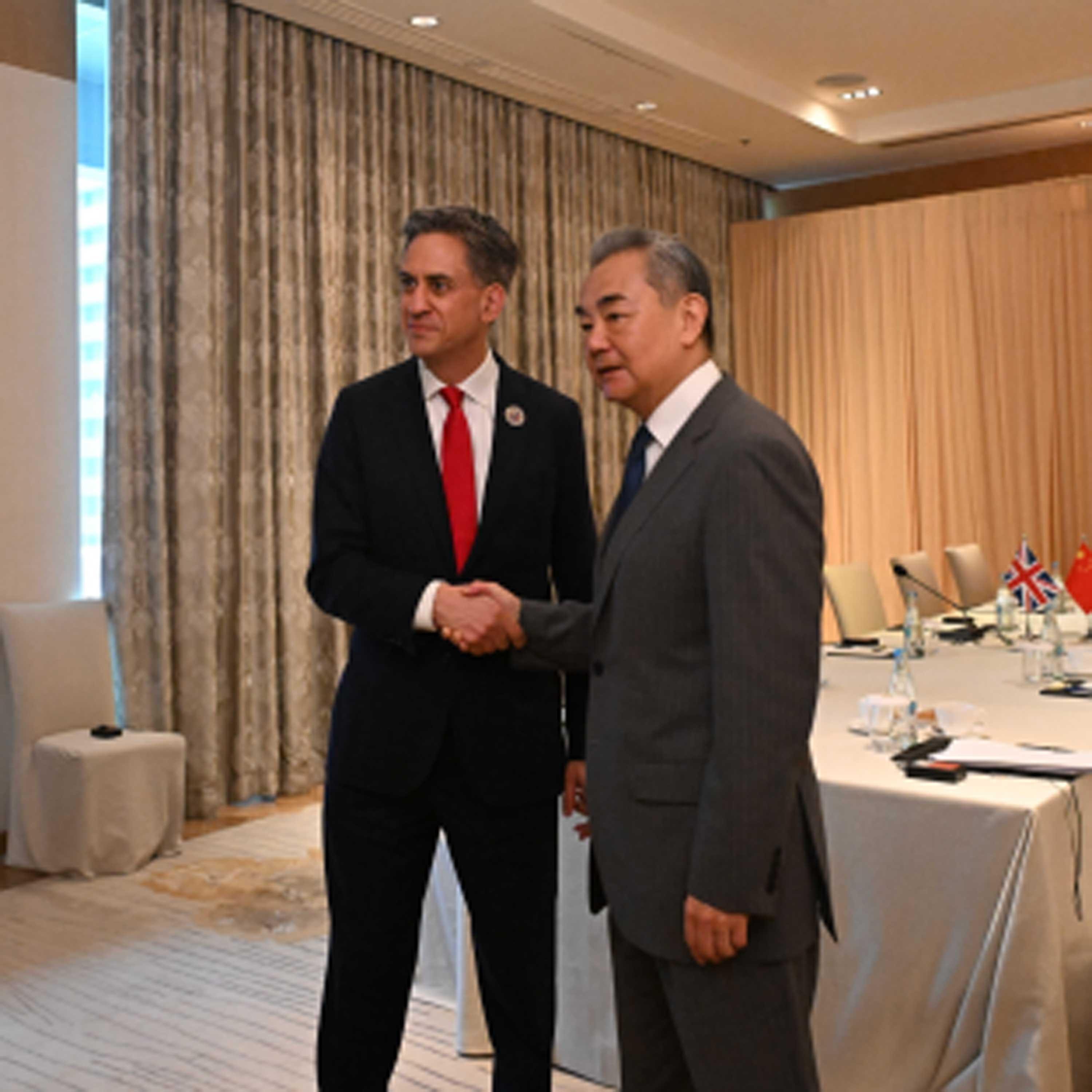 Chinese FM calls on UK to provide fair business environment episode artwork