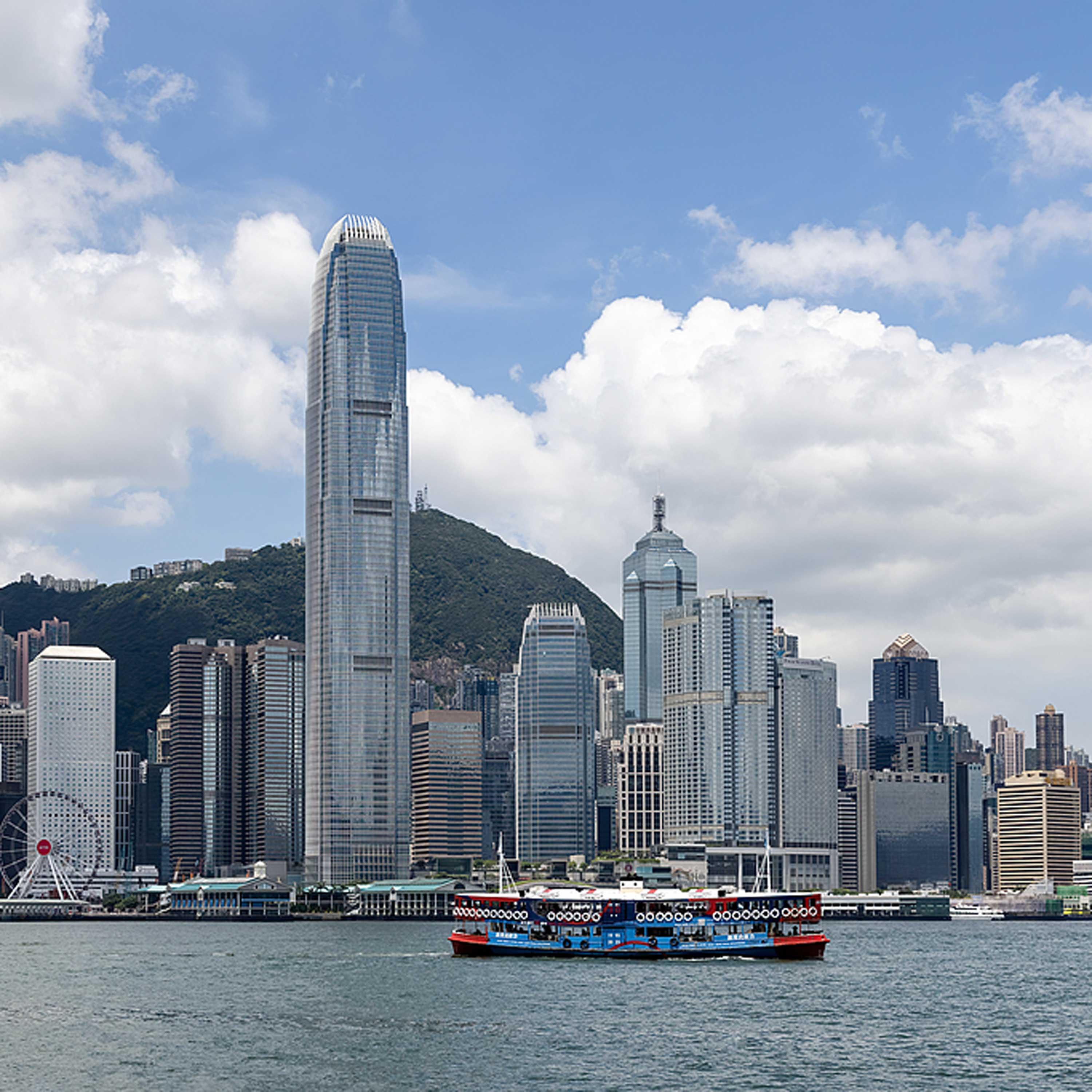 Hong Kong to set up innovation center to drive tech breakthroughs