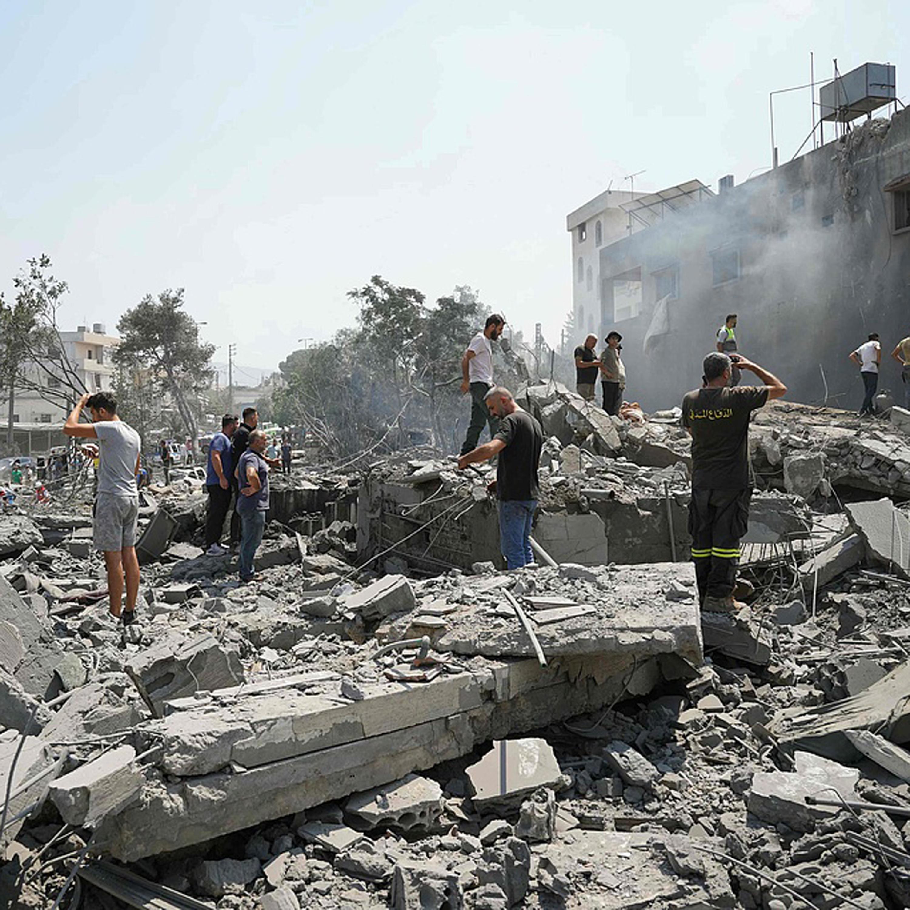 Israeli airstrikes kill 11 in southern Lebanon episode artwork