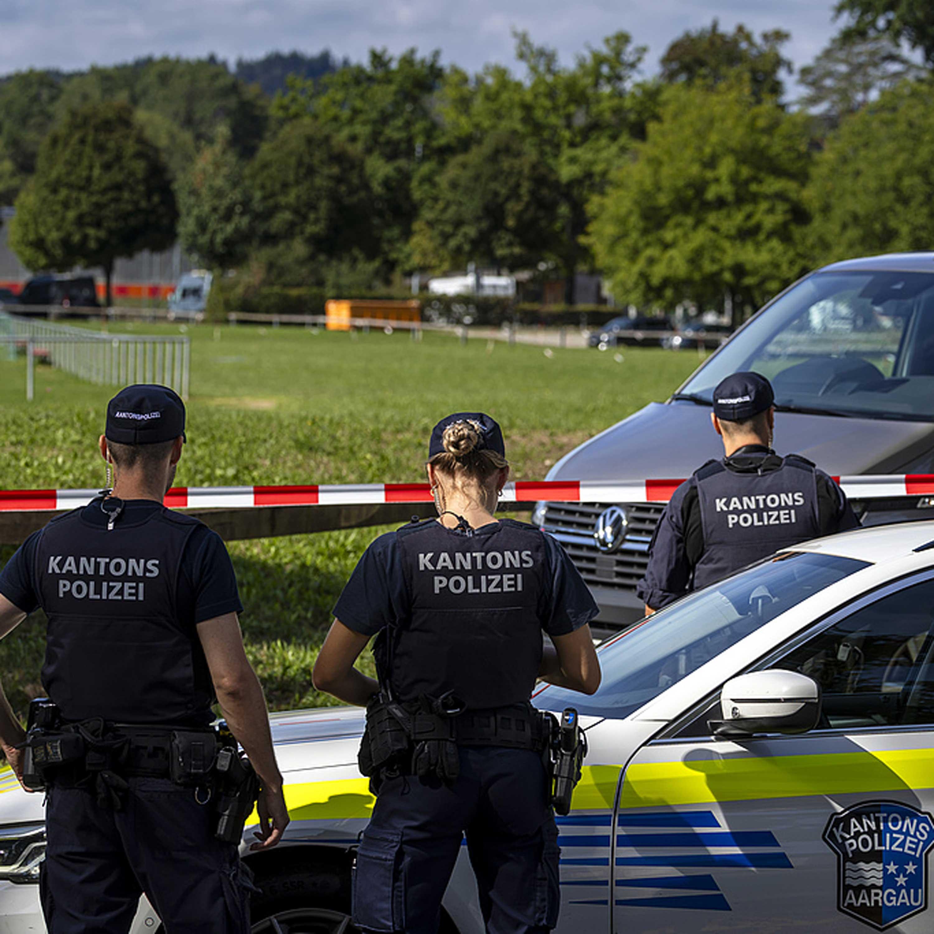 Swiss police launch nationwide manhunt after fatal shooting at Aarau Rave episode artwork